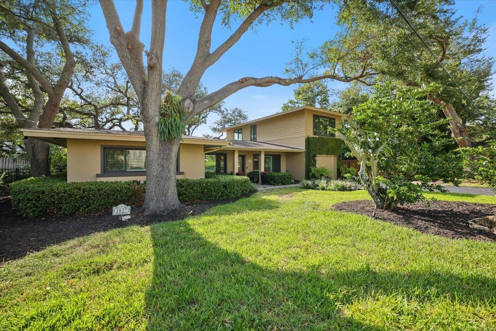 Single Family Residence at 1827 BAYWOOD DR, SARASOTA, photo 61 of 76