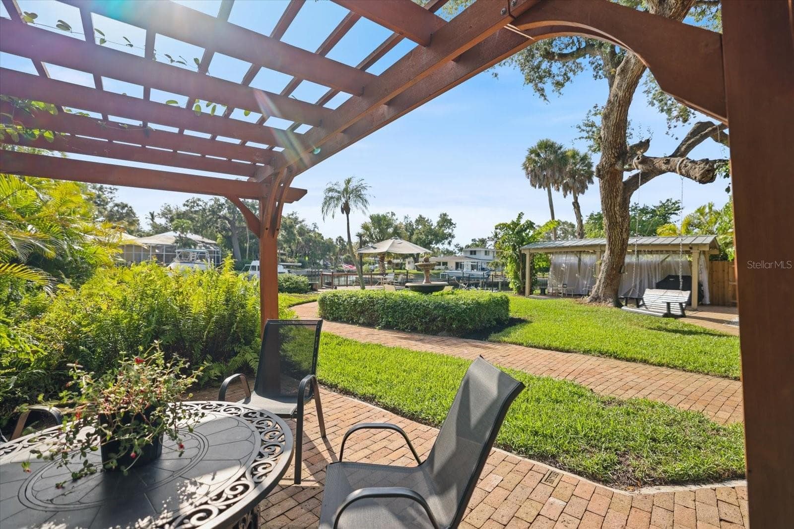 Single Family Residence at 1827 BAYWOOD DR, SARASOTA, photo 72 of 76