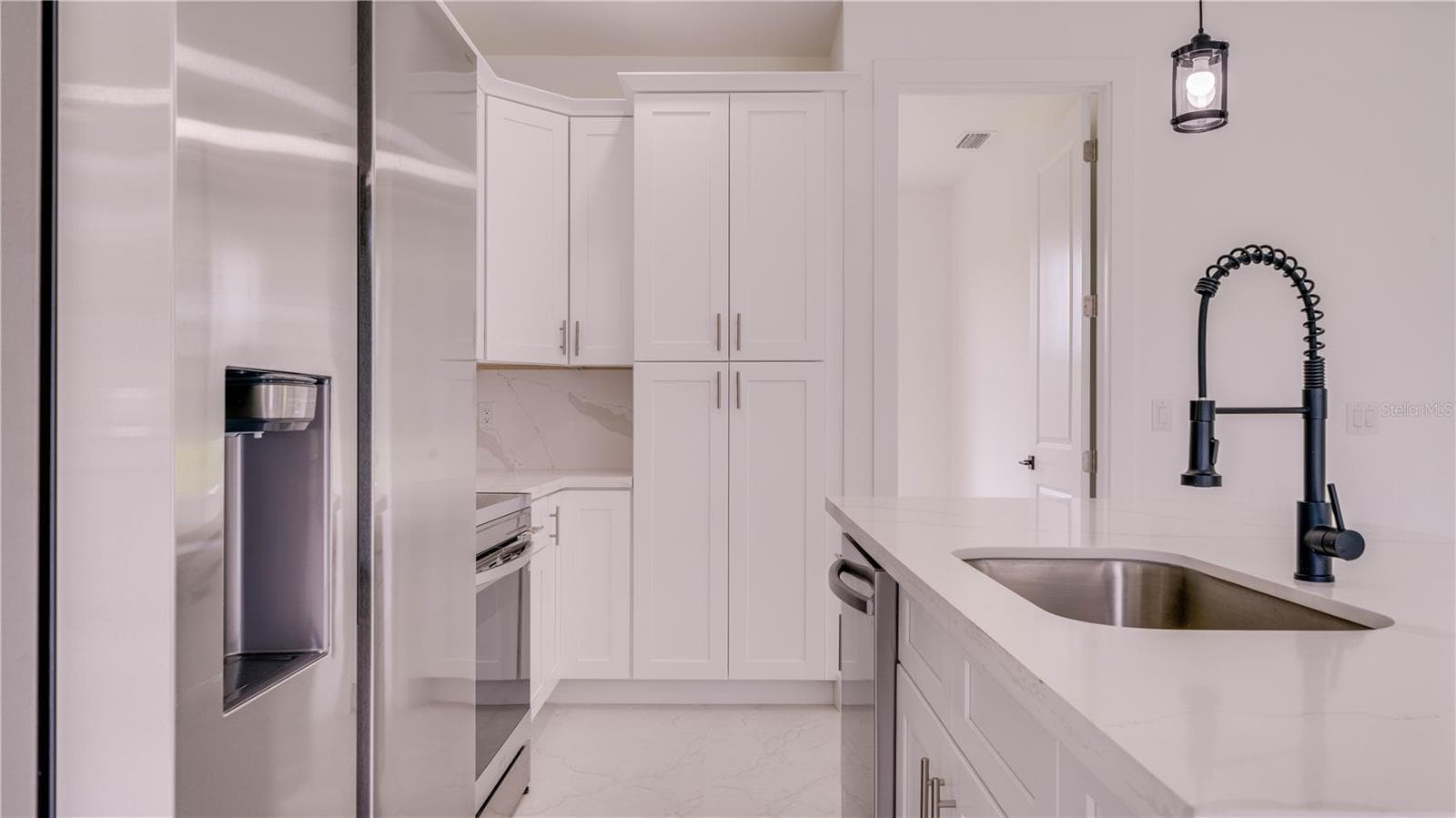 High end Samsung Stainless Steel appliances. Built in Pantry! - 2713 8TH ST W, LEHIGH ACRES