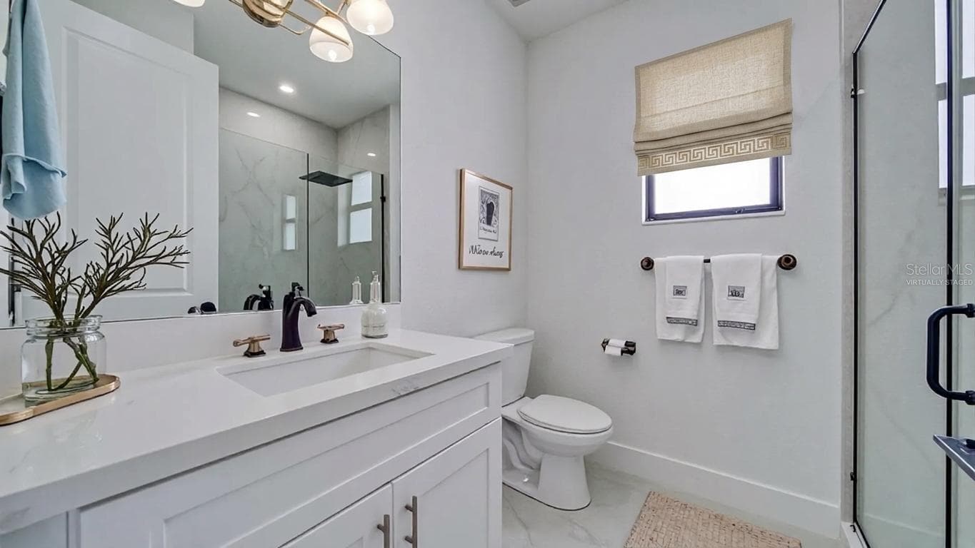 Beautiful guest/second bathroom! (Virtually staged) - 2713 8TH ST W, LEHIGH ACRES