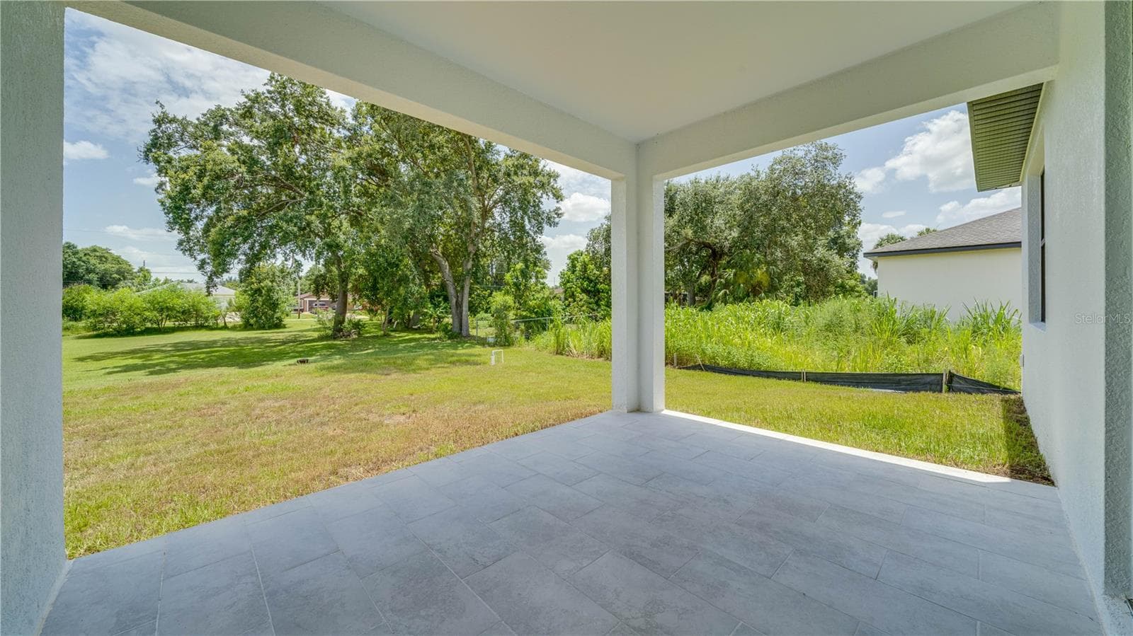 Room for a pool and much more! - 2713 8TH ST W, LEHIGH ACRES
