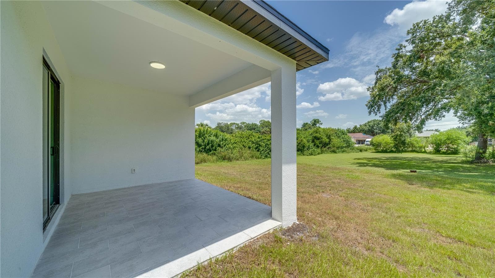 Gorgeous views & privacy! - 2713 8TH ST W, LEHIGH ACRES