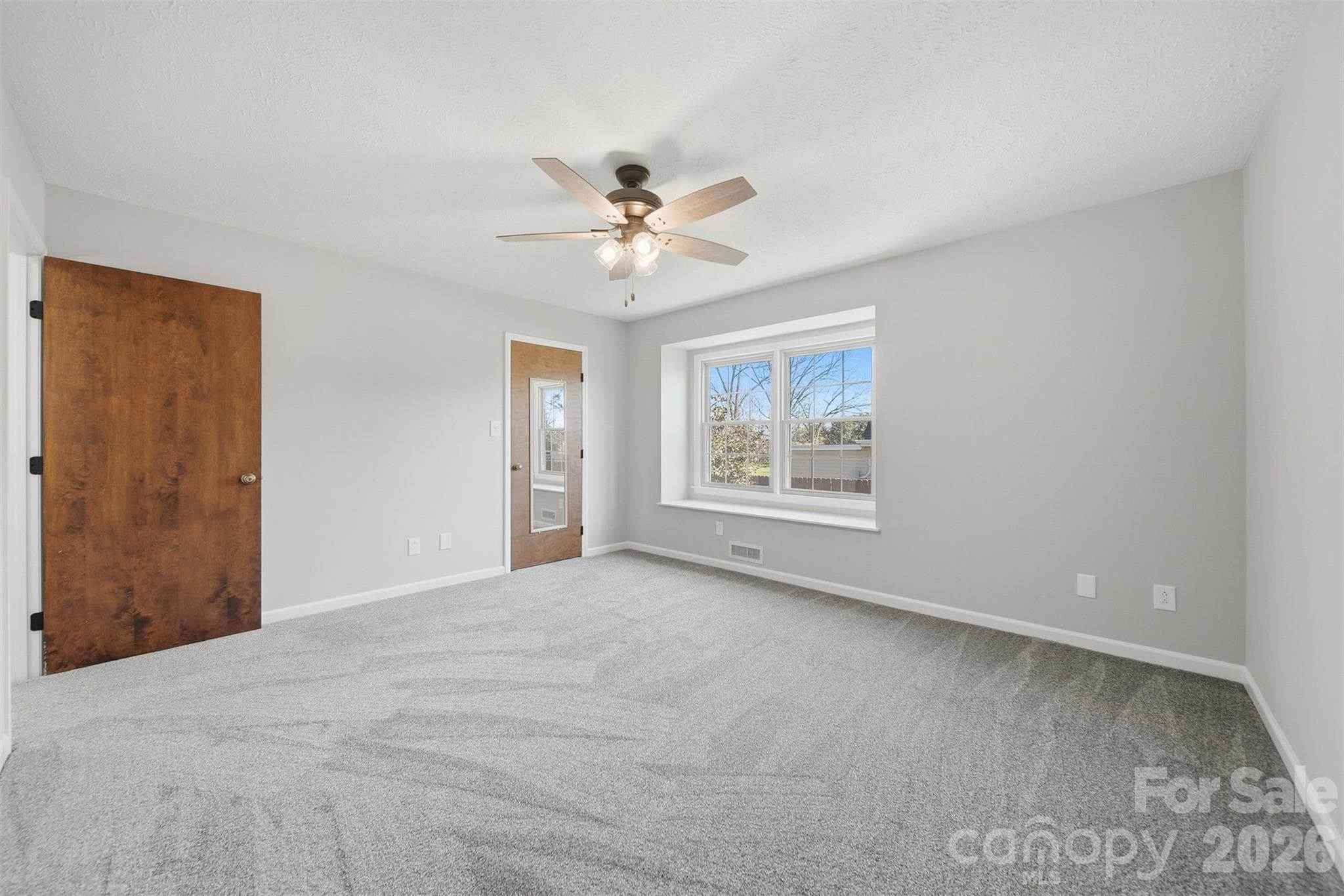 Condominium at 414 7th Street NE, Hickory, photo 19 of 36