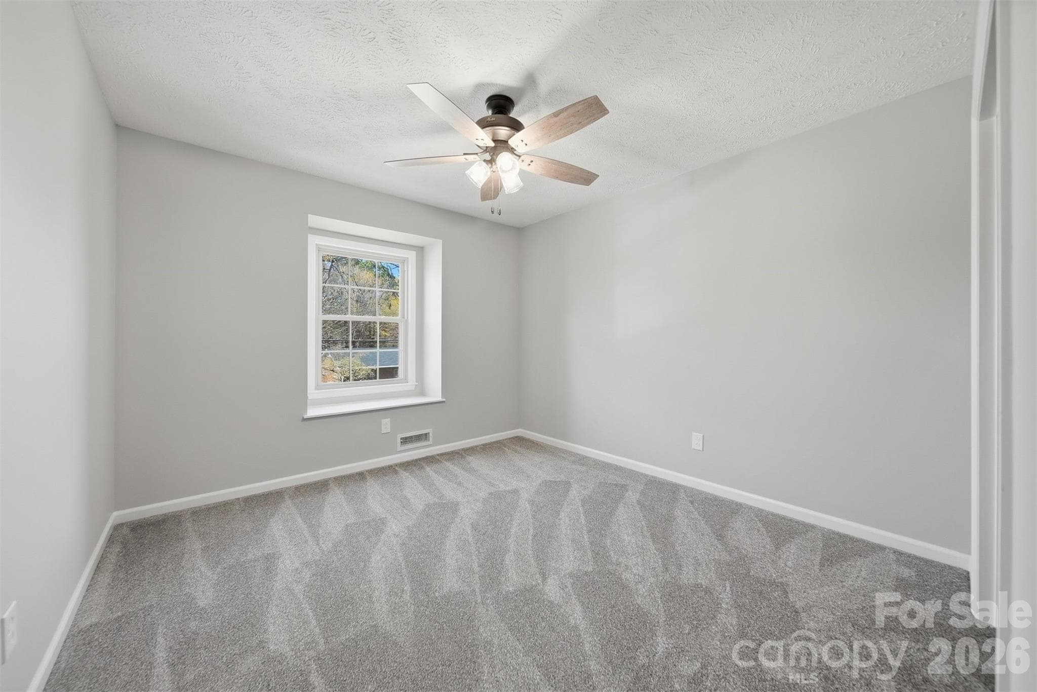 Condominium at 414 7th Street NE, Hickory, photo 27 of 36