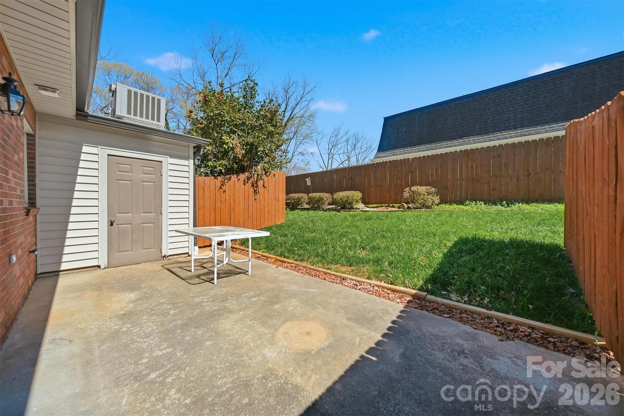 Condominium at 414 7th Street NE, Hickory, photo 28 of 36