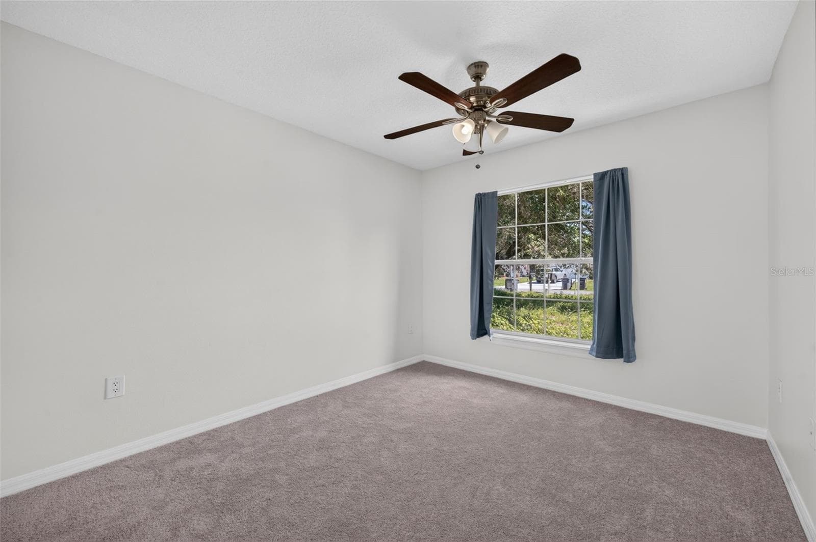 Single Family Residence at 719 WAXWING CT, POINCIANA, photo 18 of 24