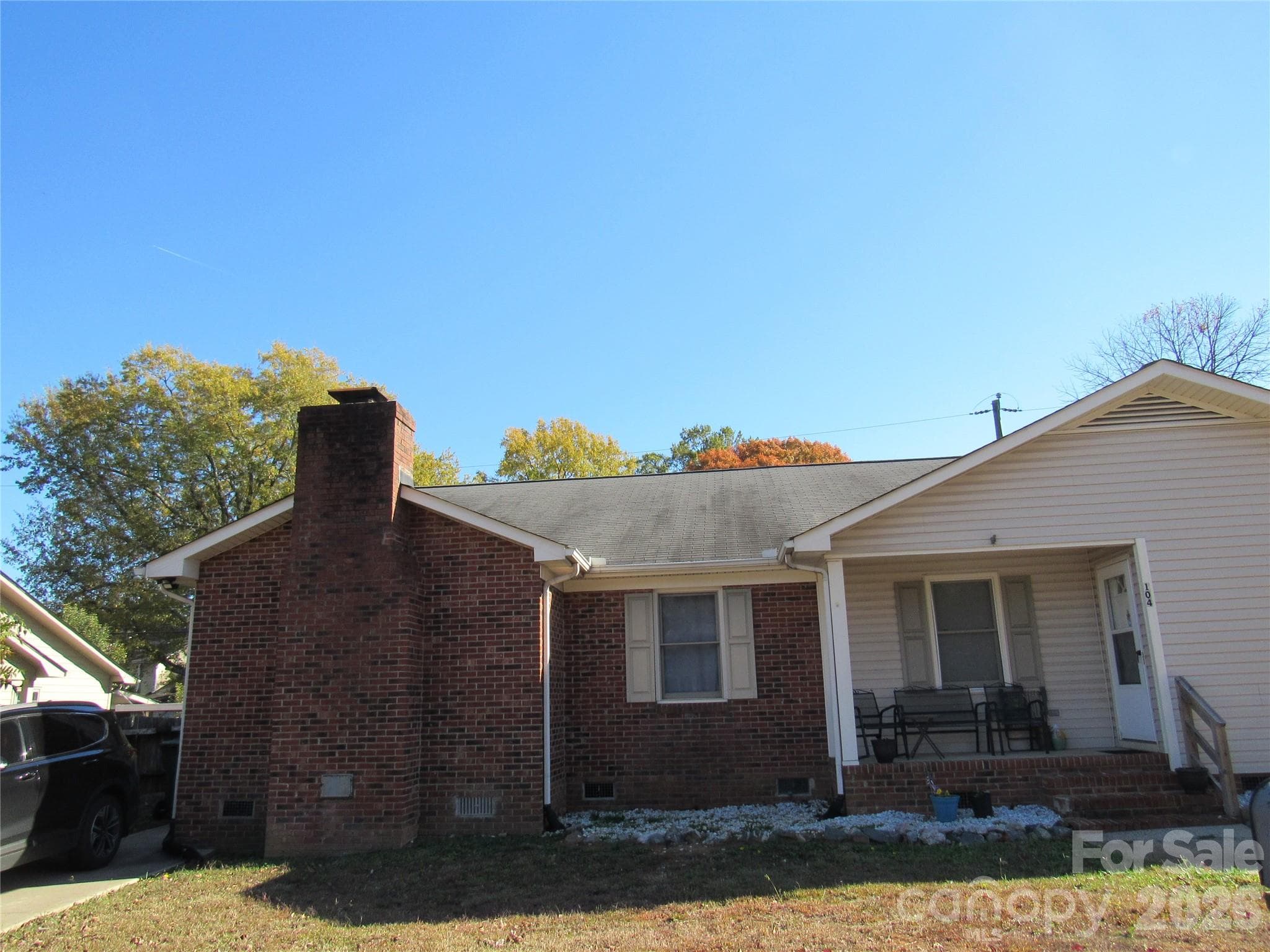 Townhouse at 104 Neely Court, Rock Hill, photo 4 of 37