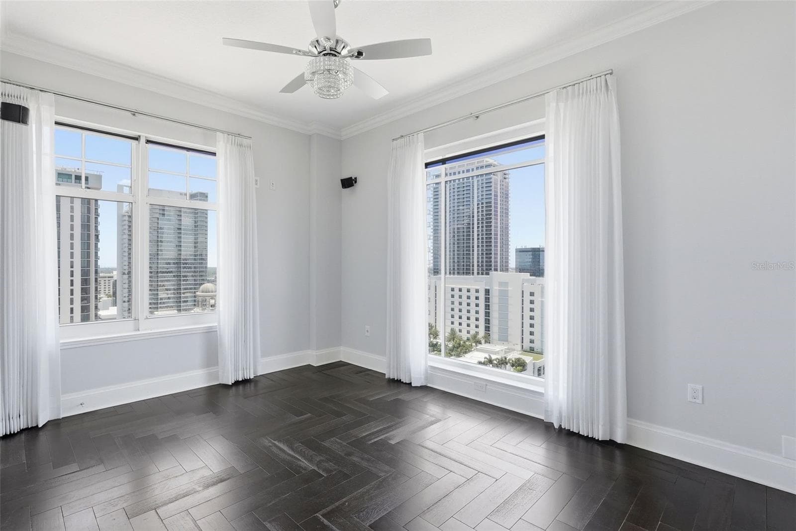 Condominium at 100 BEACH DR NE #1900, ST PETERSBURG, photo 34 of 74
