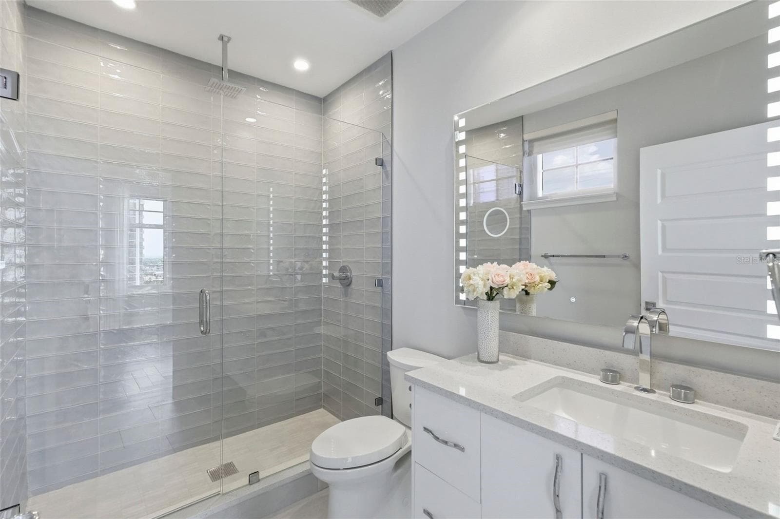 Condominium at 100 BEACH DR NE #1900, ST PETERSBURG, photo 36 of 74