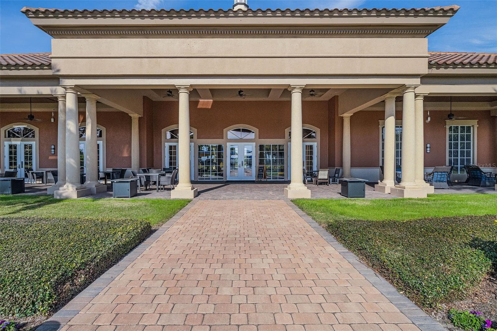 Magnolia House - Trilogy Club House - 290 SILVER MAPLE RD, GROVELAND