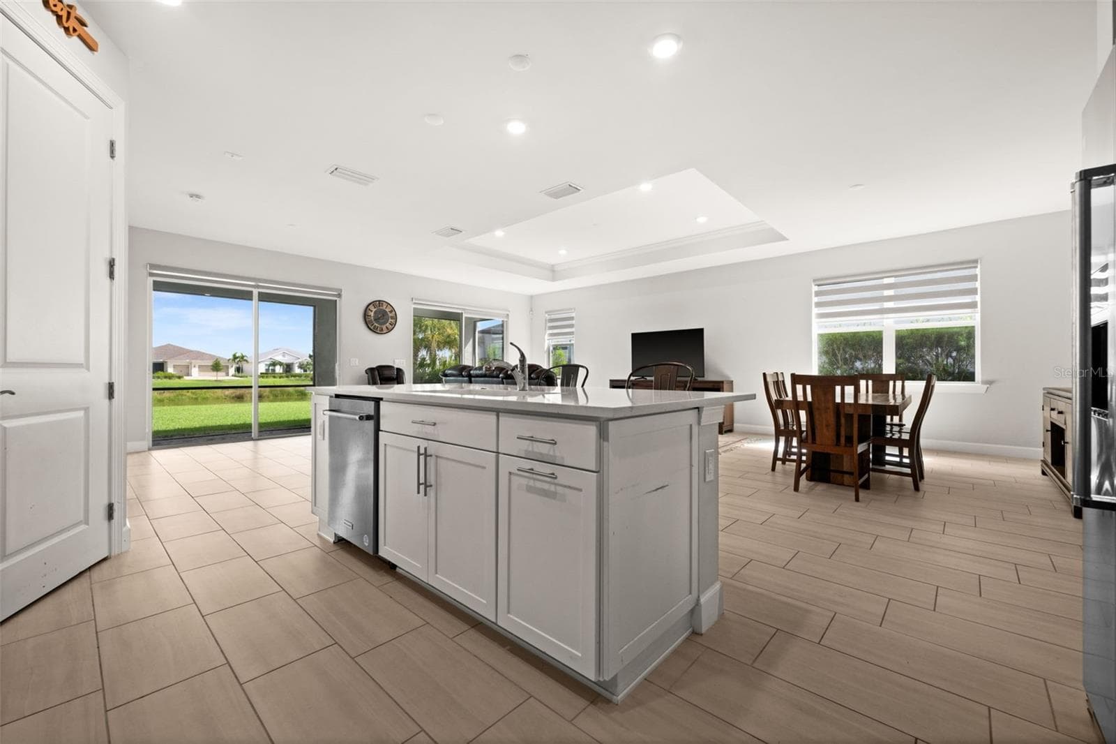 Single Family Residence at 42364 EDGEWATER DR, PUNTA GORDA, photo 6 of 52