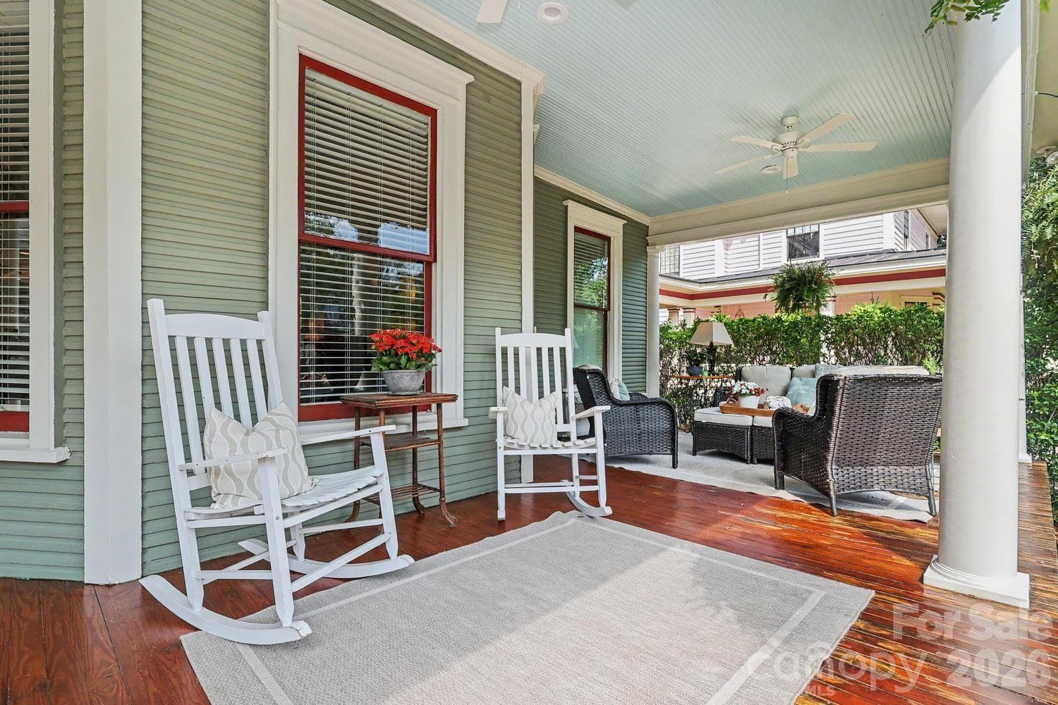 Covered Porch - 314 E Kingston Avenue E, Charlotte
