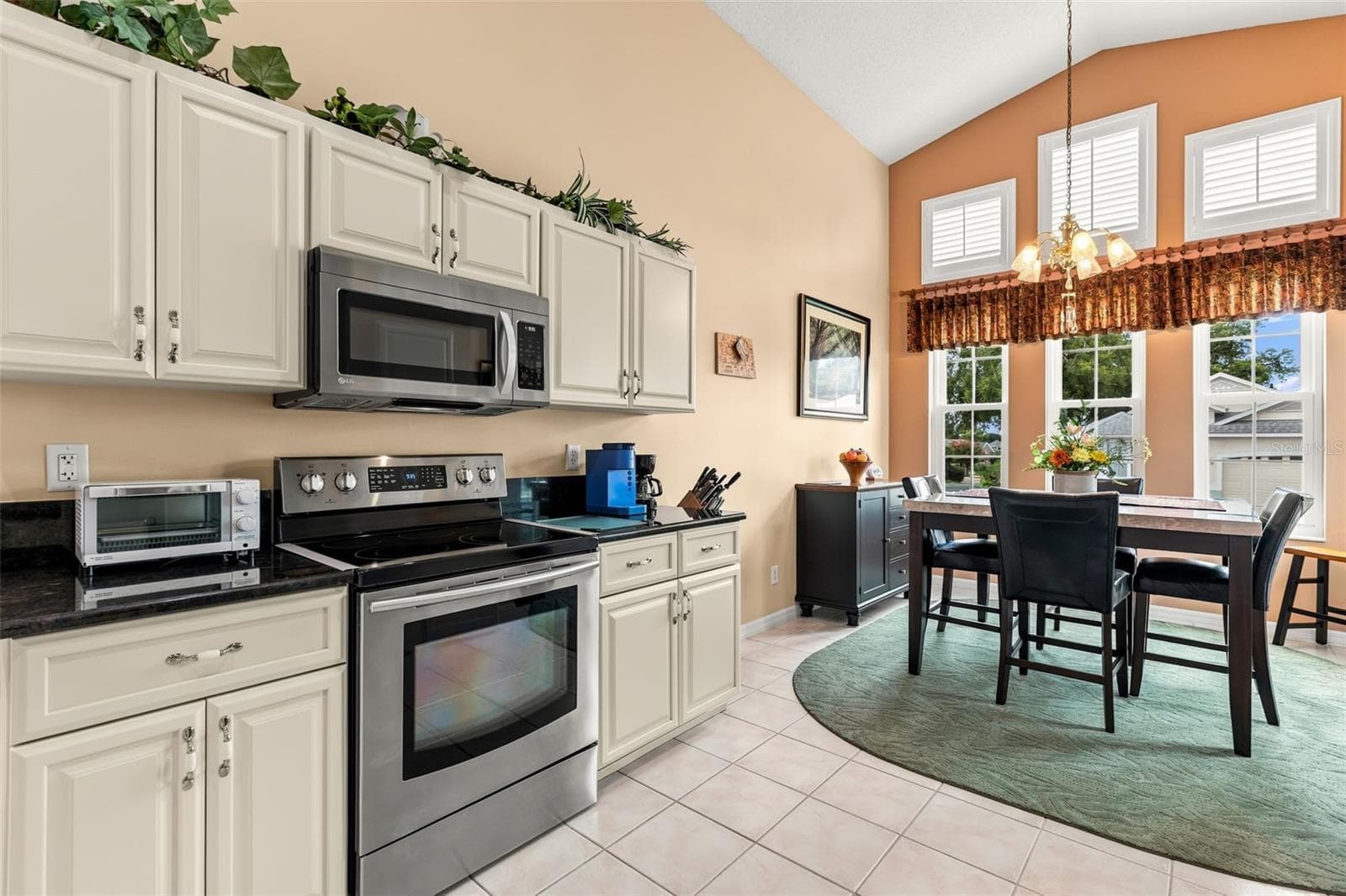 Single Family Residence at 6170 SAILBOAT AVE, TAVARES, photo 7 of 31