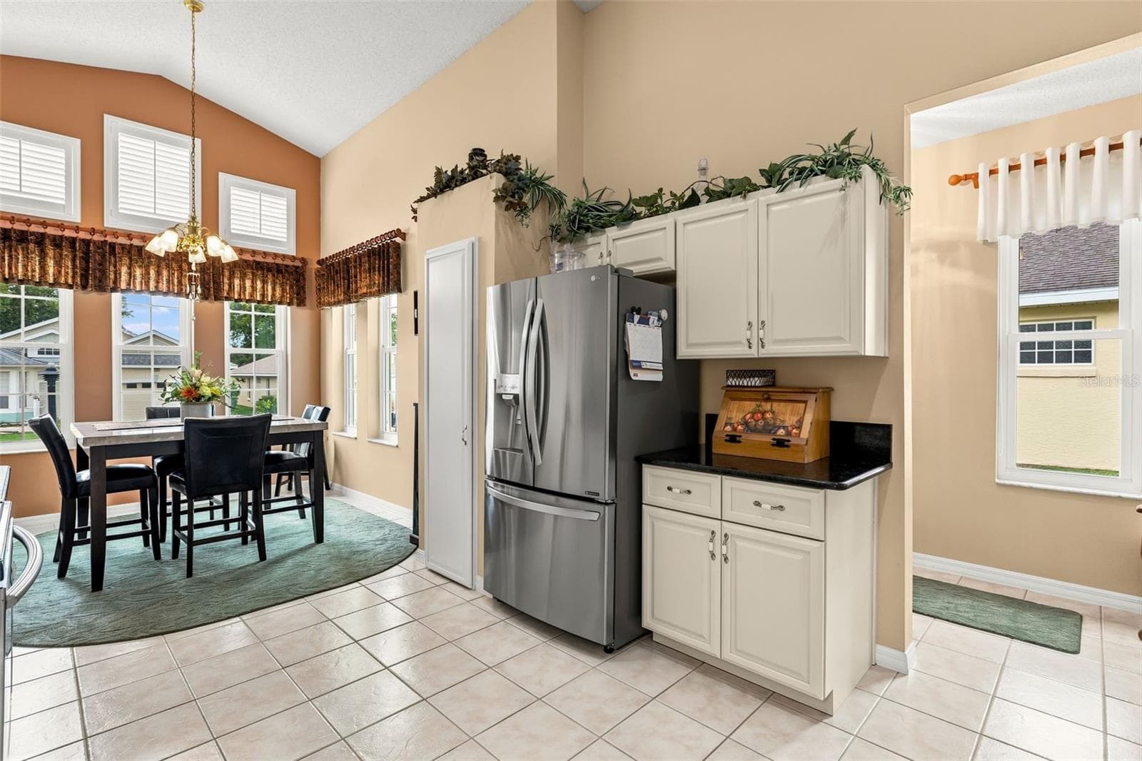 Single Family Residence at 6170 SAILBOAT AVE, TAVARES, photo 8 of 31
