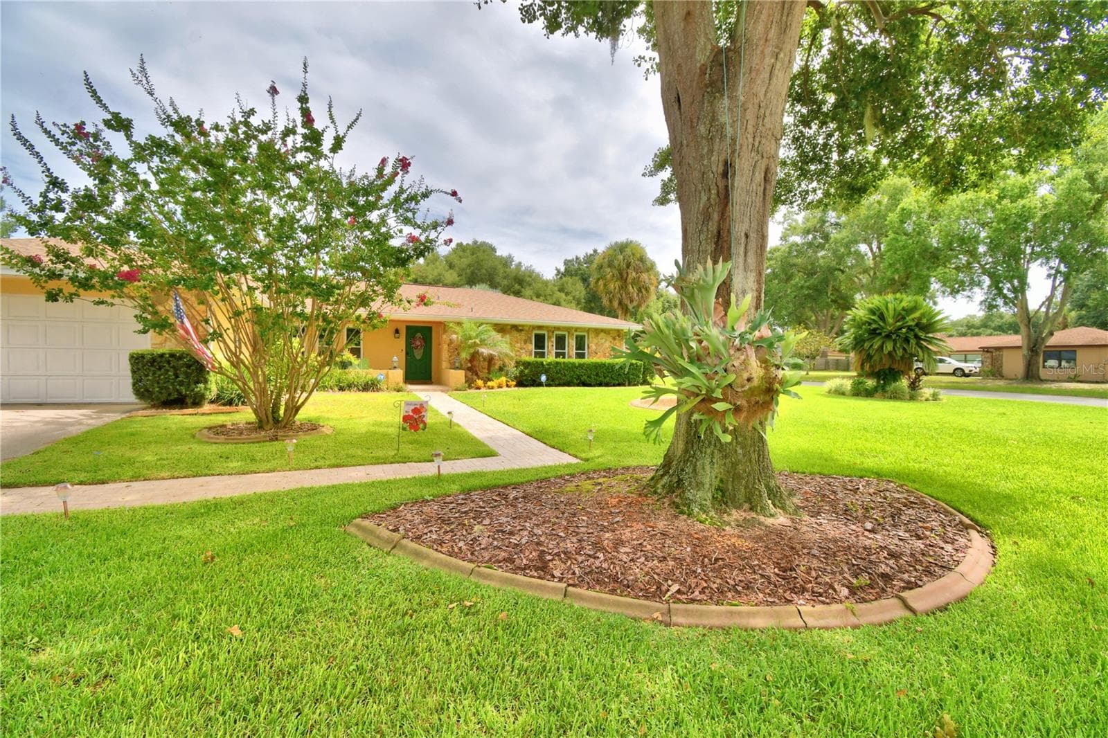 Single Family Residence at 902 CRESTVIEW DR, AUBURNDALE, photo 5 of 65