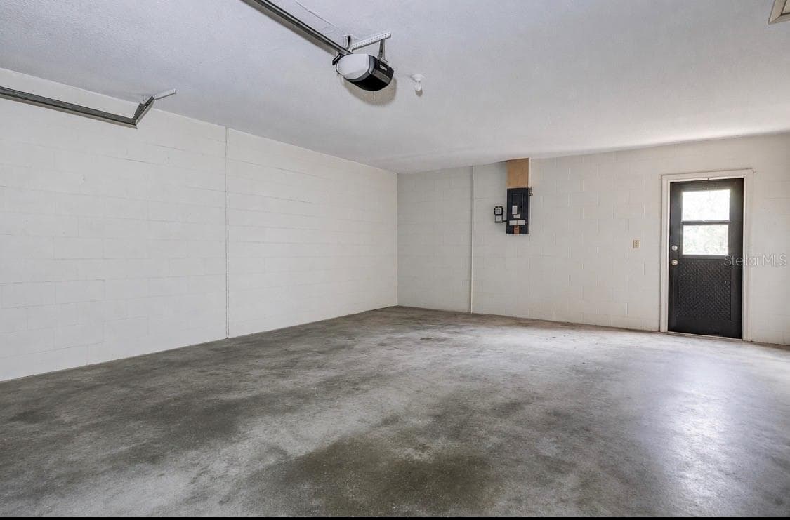 Single Family Residence at 2876 LAKE VALENCIA BLVD E, PALM HARBOR, photo 43 of 51