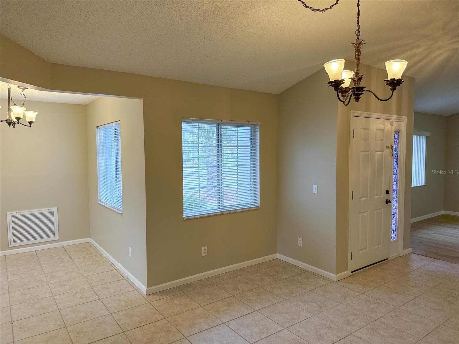 Single Family Residence at 1988 NW 50TH AVE, OCALA, photo 6 of 23
