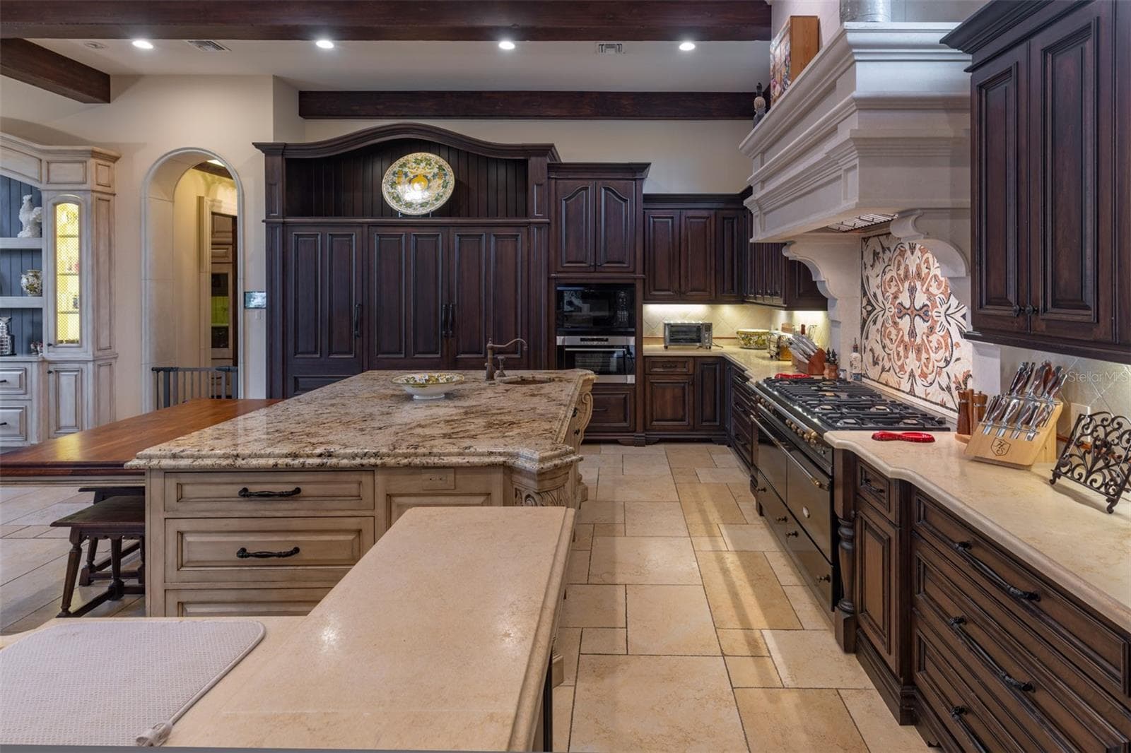 Single Family Residence at 6119 GROSVENOR SHORE DR, WINDERMERE, photo 33 of 97