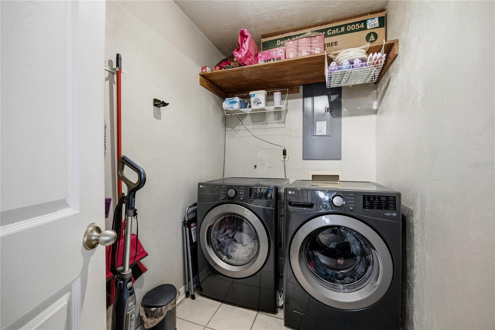 Laundry Room - 2937 NW 41ST PL, GAINESVILLE