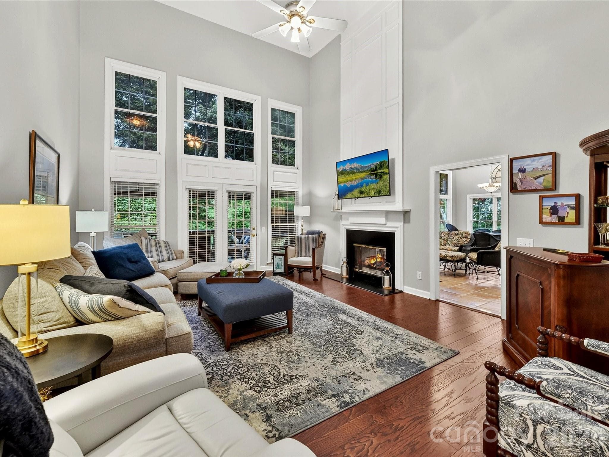 Single Family Residence at 5707 Durston Court, Charlotte, photo 17 of 49