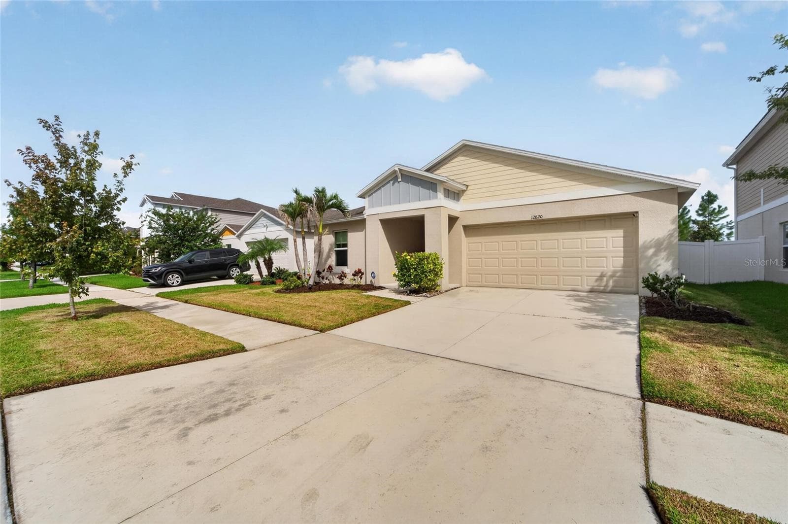 Single Family Residence at 12820 BENT TWIG DR, RIVERVIEW, photo 3 of 86