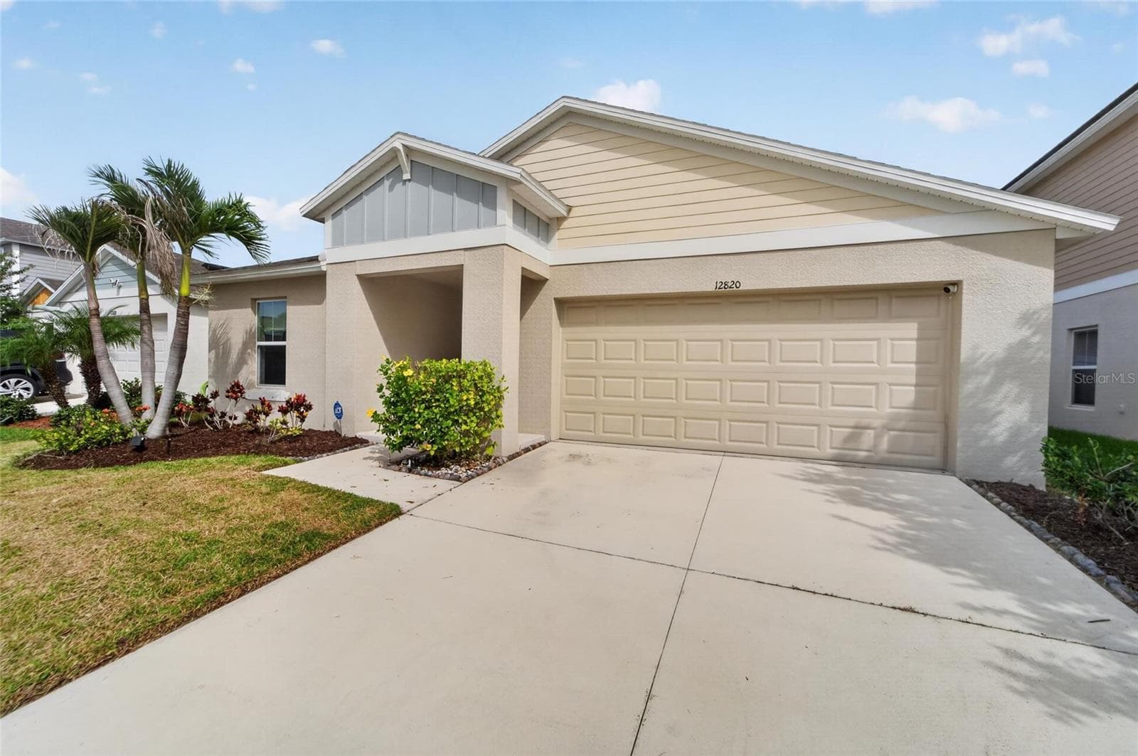 Single Family Residence at 12820 BENT TWIG DR, RIVERVIEW, photo 7 of 86