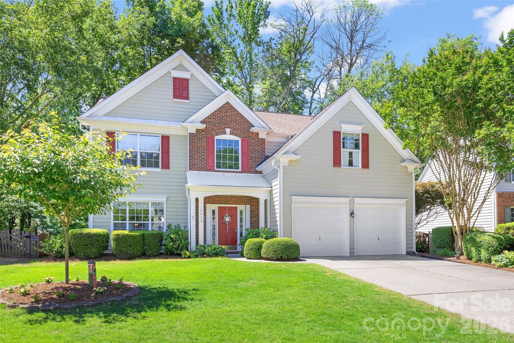 Single Family Residence at 12036 Humboldt Drive, Charlotte, photo 2 of 33