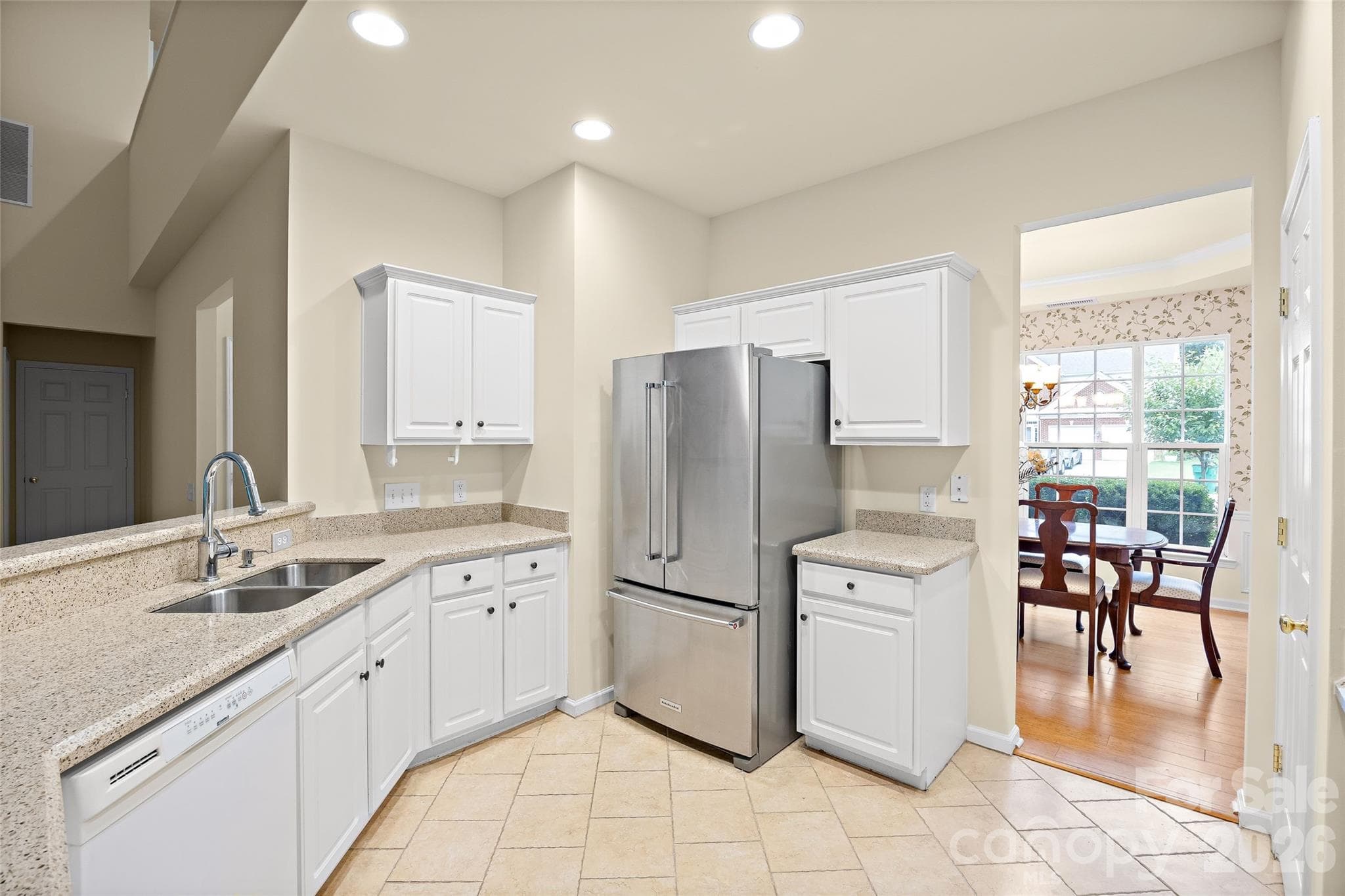 Single Family Residence at 12036 Humboldt Drive, Charlotte, photo 5 of 33
