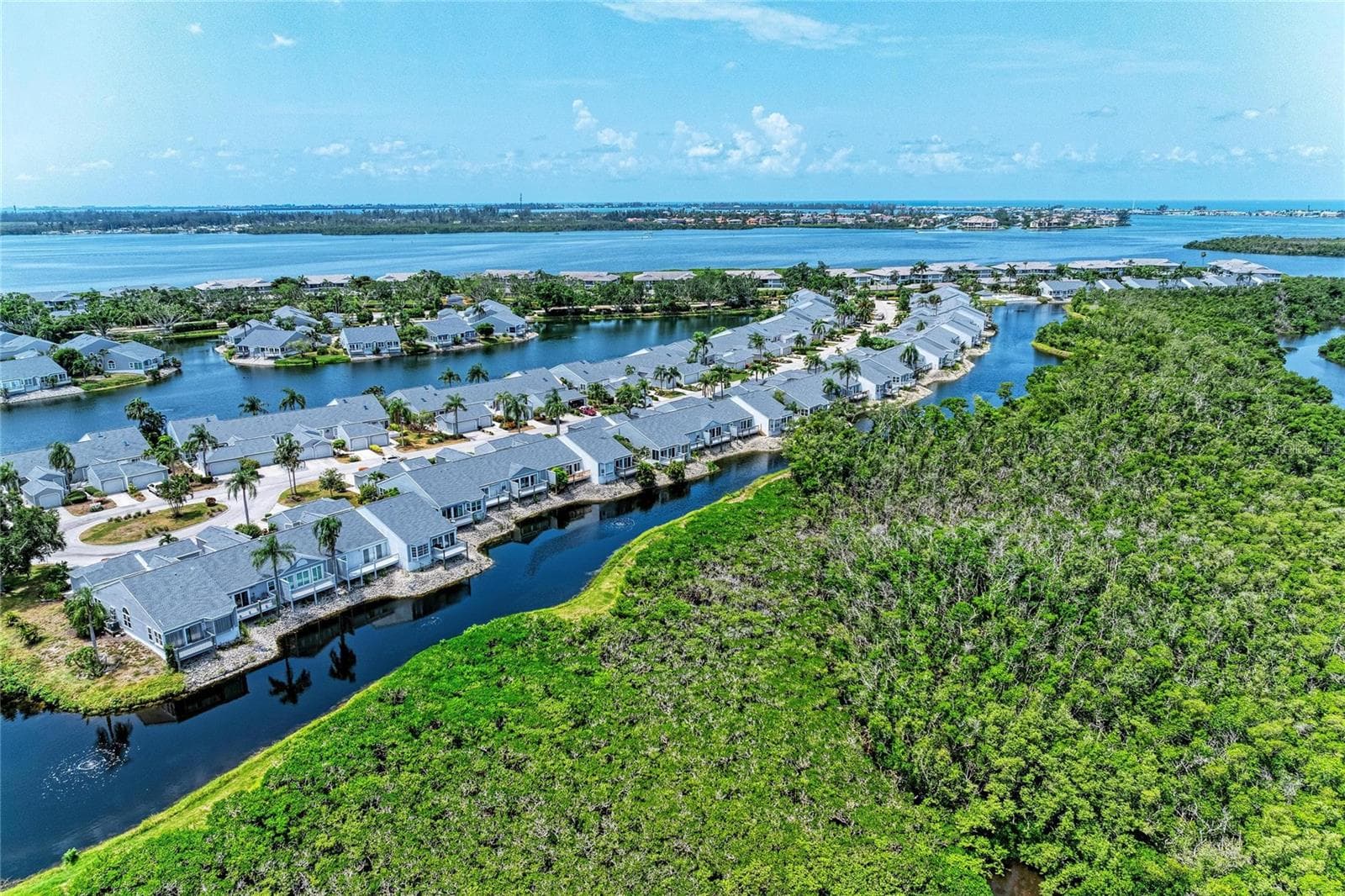 Single Family Residence at 1218 SPOONBILL LANDINGS CIR, BRADENTON, photo 43 of 68