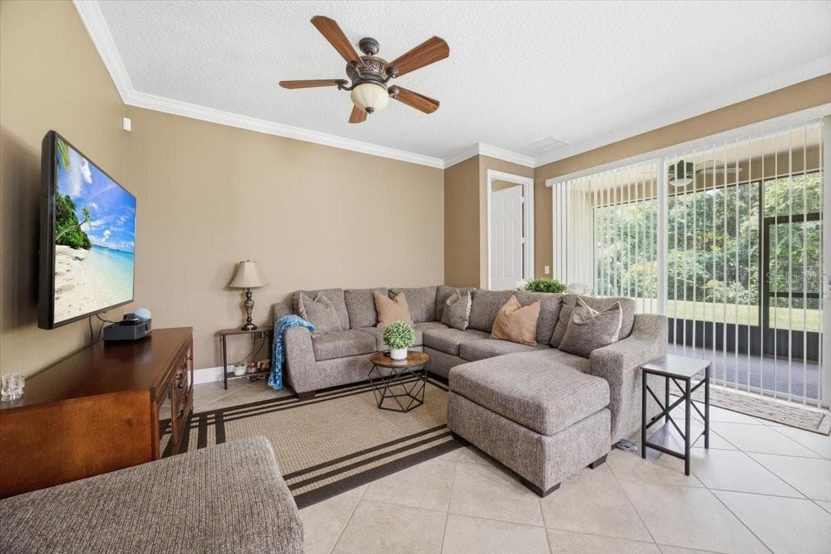 Family Room - 16224 SW MEAD ST, CLERMONT