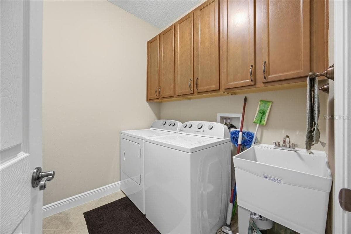 Laundry Room - 16224 SW MEAD ST, CLERMONT