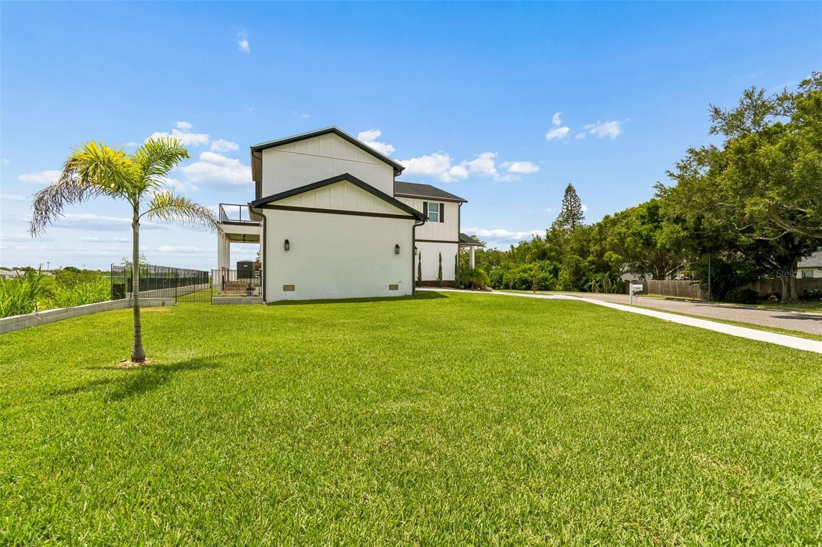 Single Family Residence at 3426 CHANNELSIDE CT, SAFETY HARBOR, photo 79 of 95