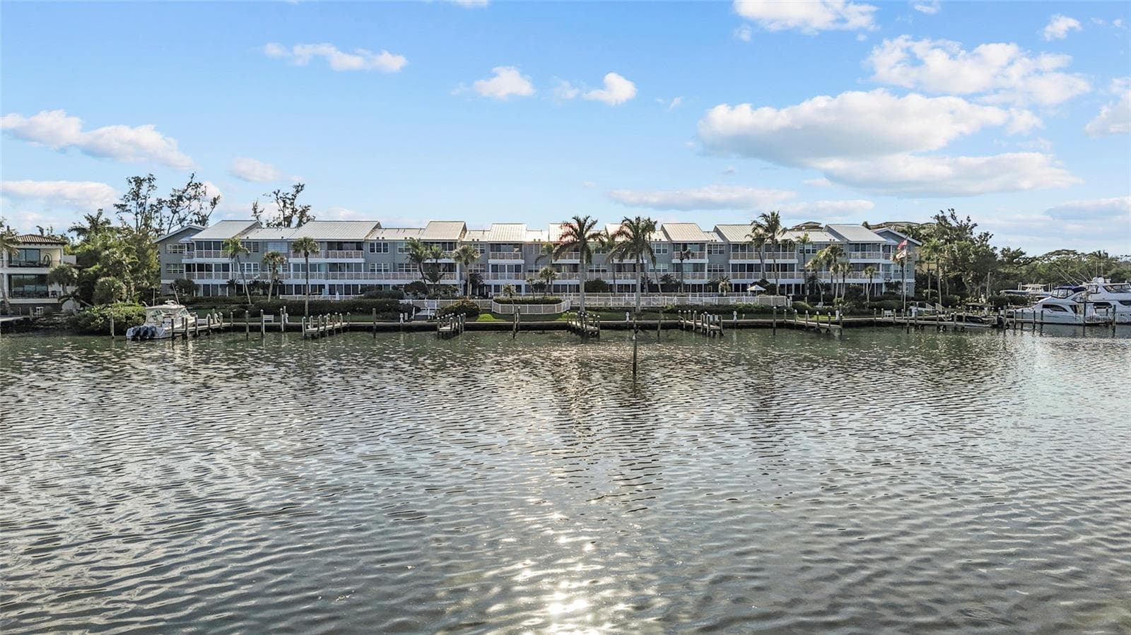 Condominium at 615 DREAM ISLAND PL #105, LONGBOAT KEY, photo 4 of 37