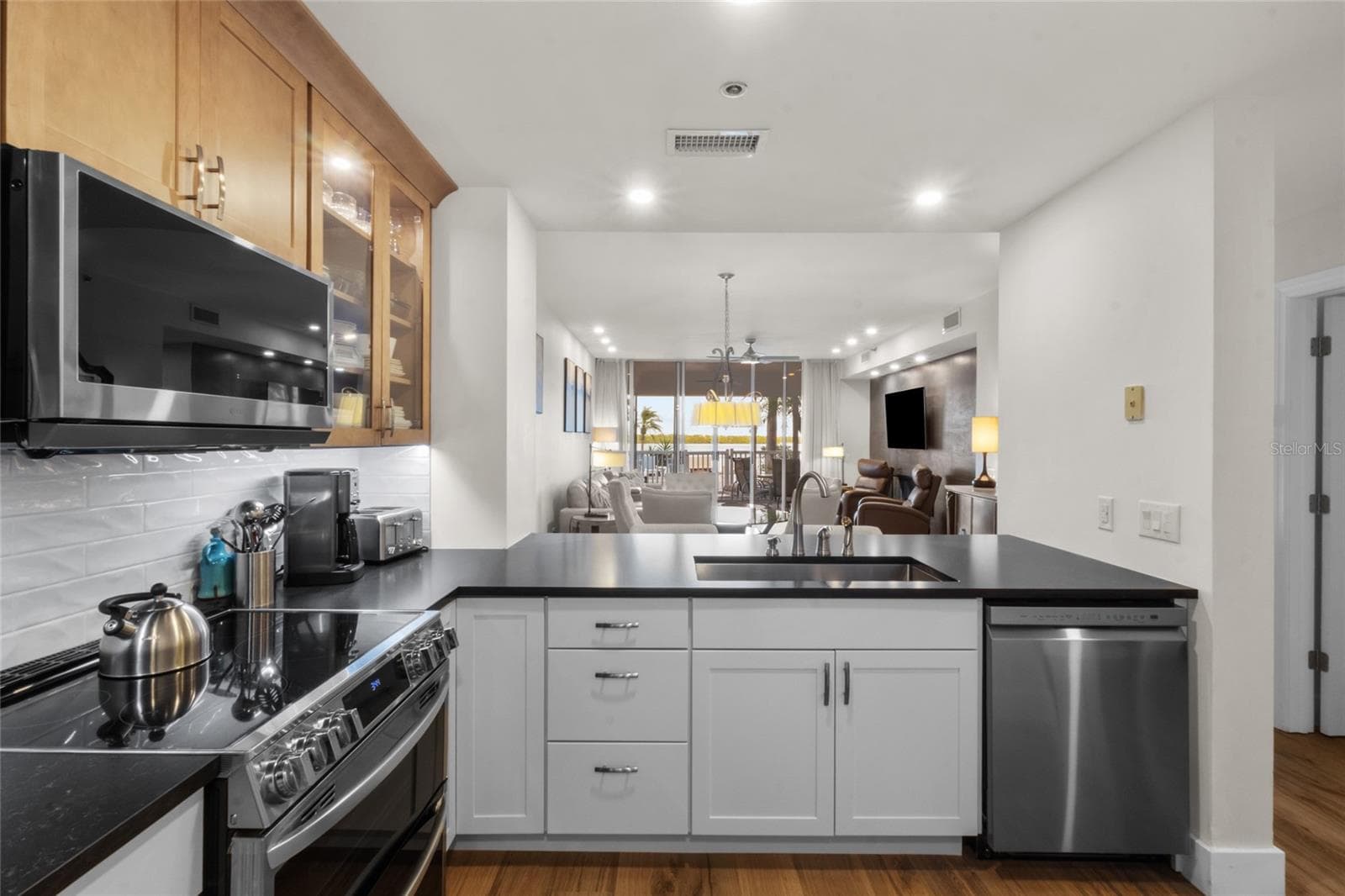 Condominium at 615 DREAM ISLAND PL #105, LONGBOAT KEY, photo 11 of 37