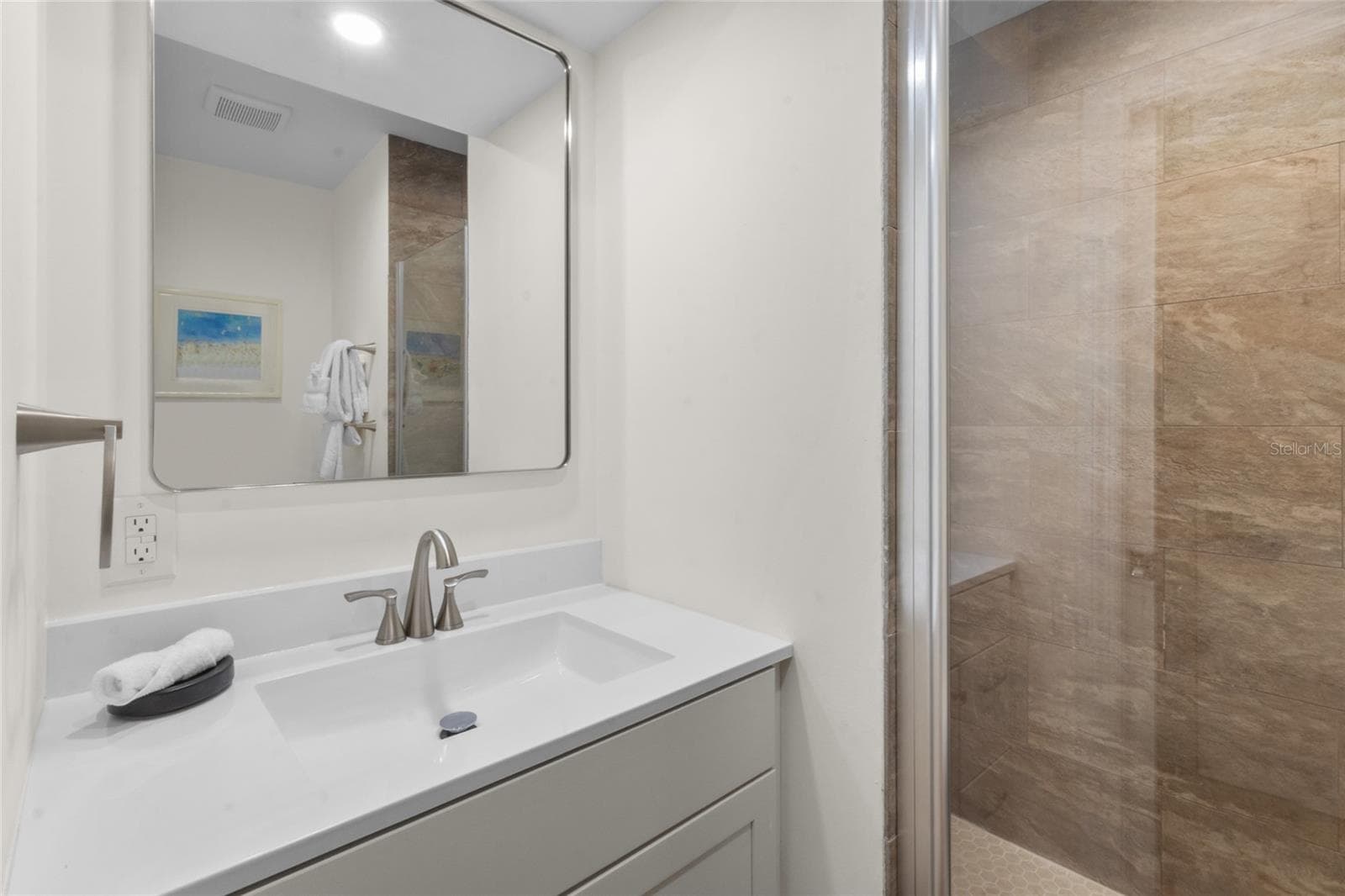 Condominium at 615 DREAM ISLAND PL #105, LONGBOAT KEY, photo 19 of 37