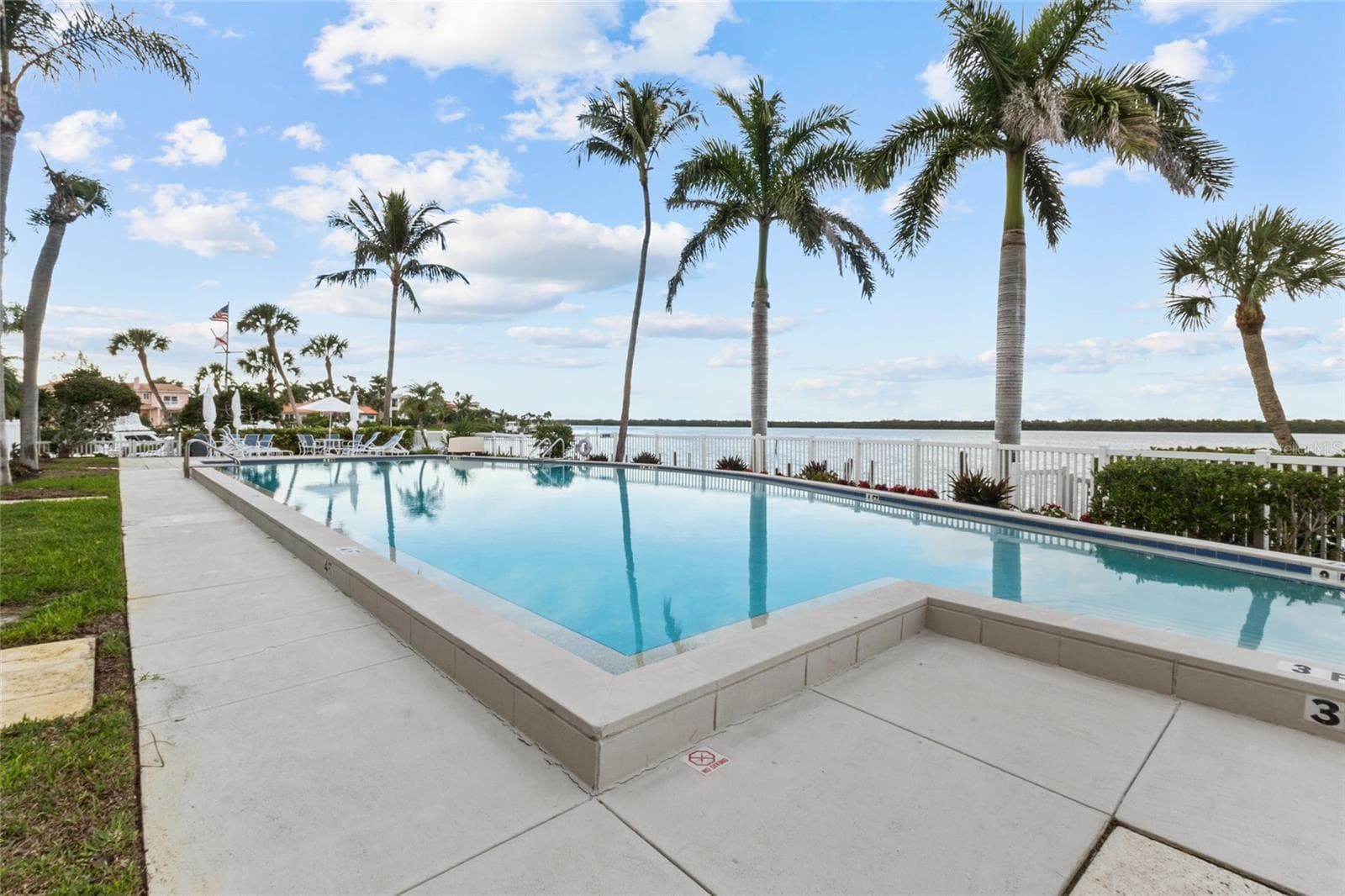 Condominium at 615 DREAM ISLAND PL #105, LONGBOAT KEY, photo 26 of 37