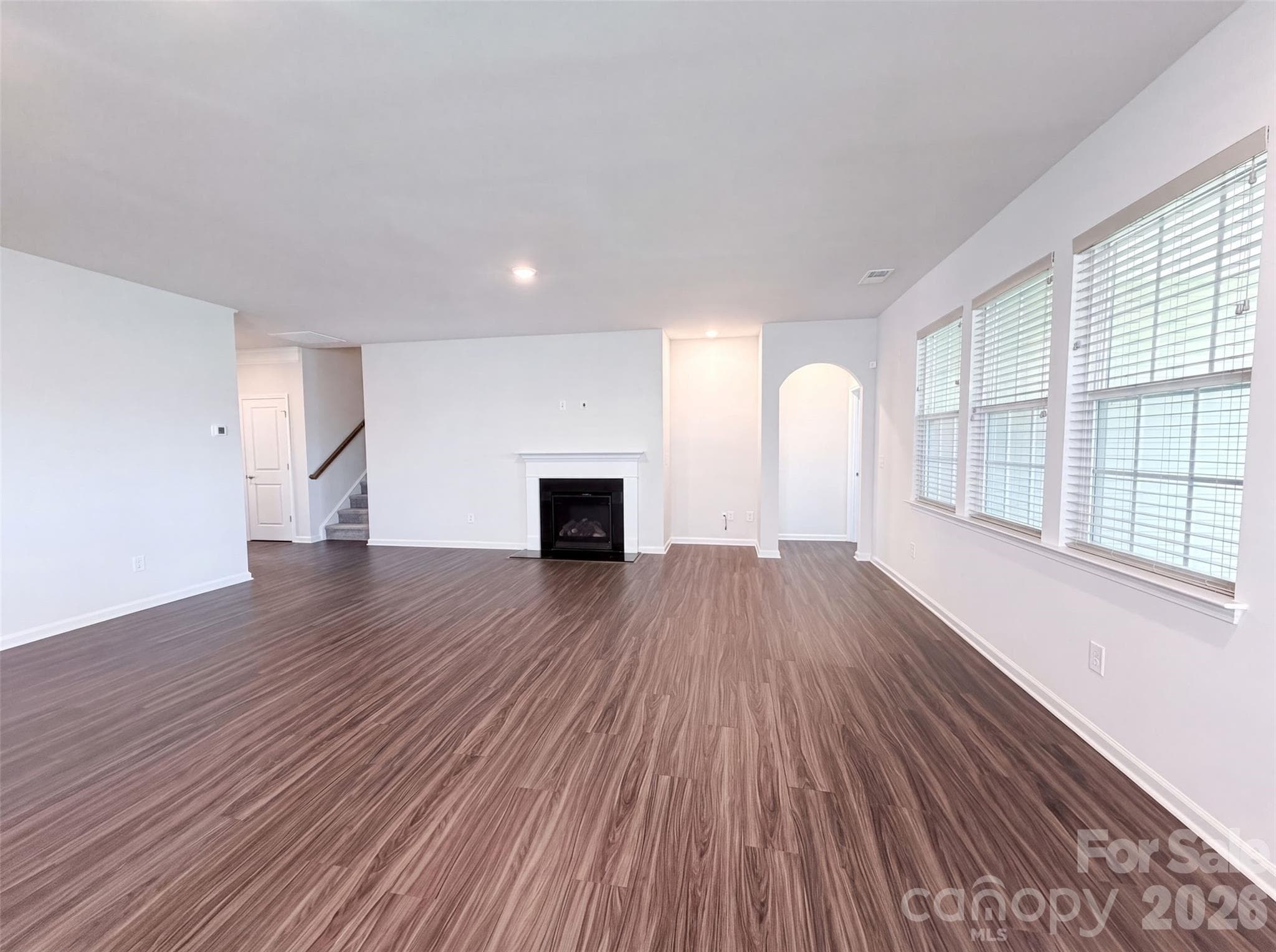 Single Family Residence at 190 Abersham Drive, Mooresville, photo 3 of 14