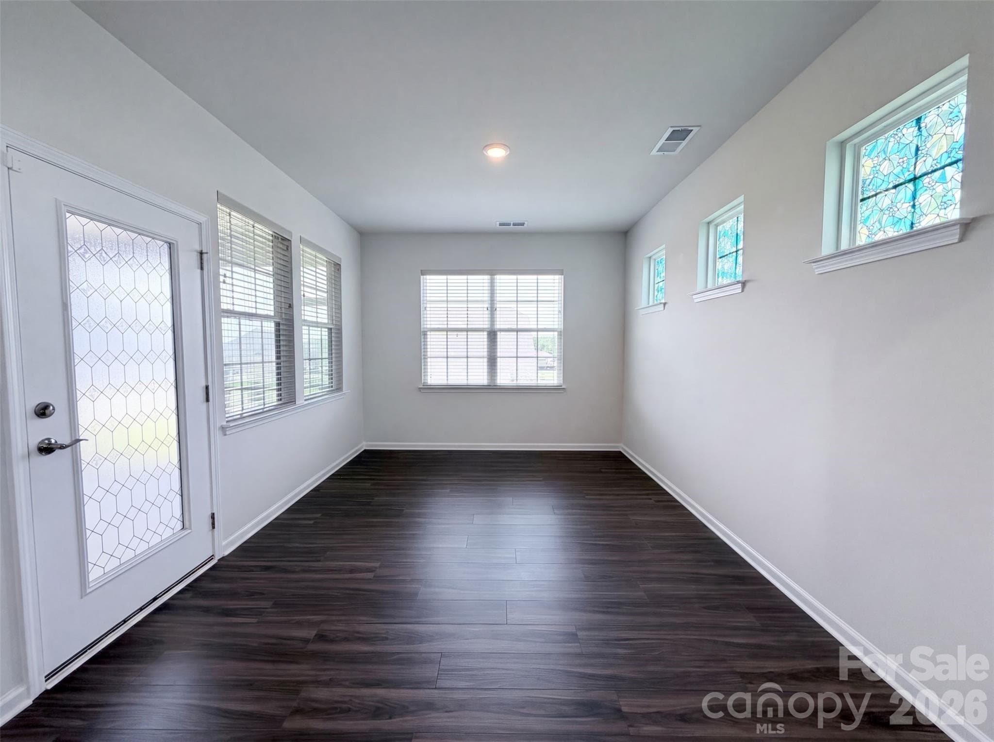 Single Family Residence at 190 Abersham Drive, Mooresville, photo 7 of 14