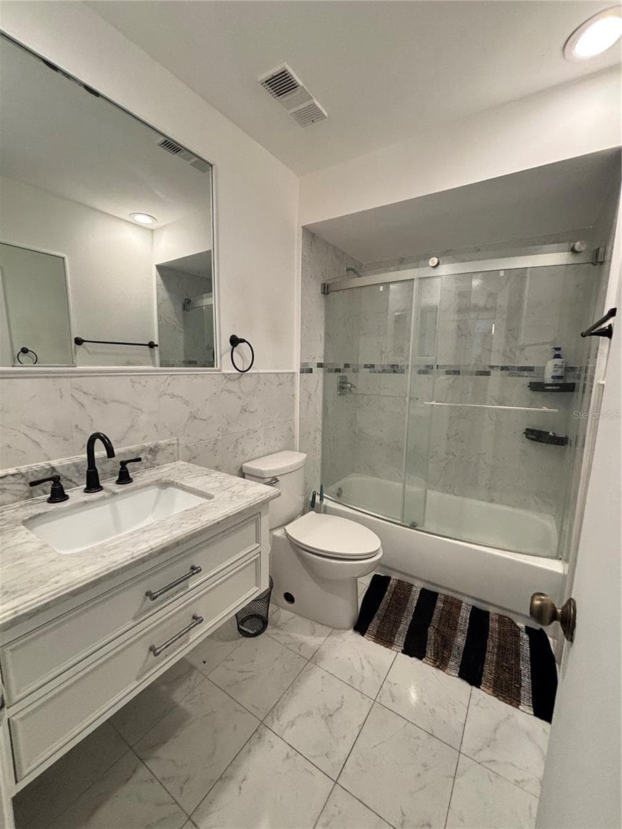 Townhouse at 2487 HARBOUR WAY, WINTER PARK, photo 2 of 13