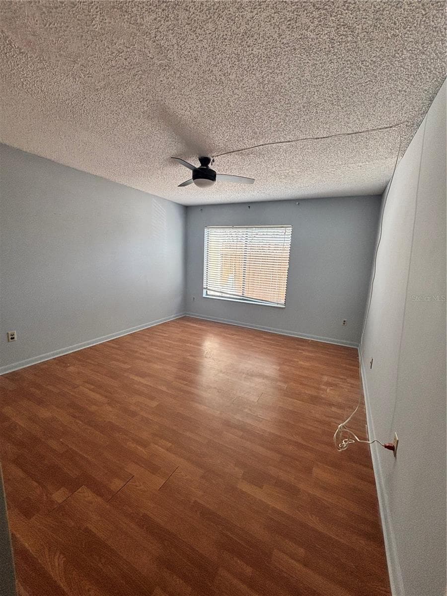 Townhouse at 2487 HARBOUR WAY, WINTER PARK, photo 3 of 13