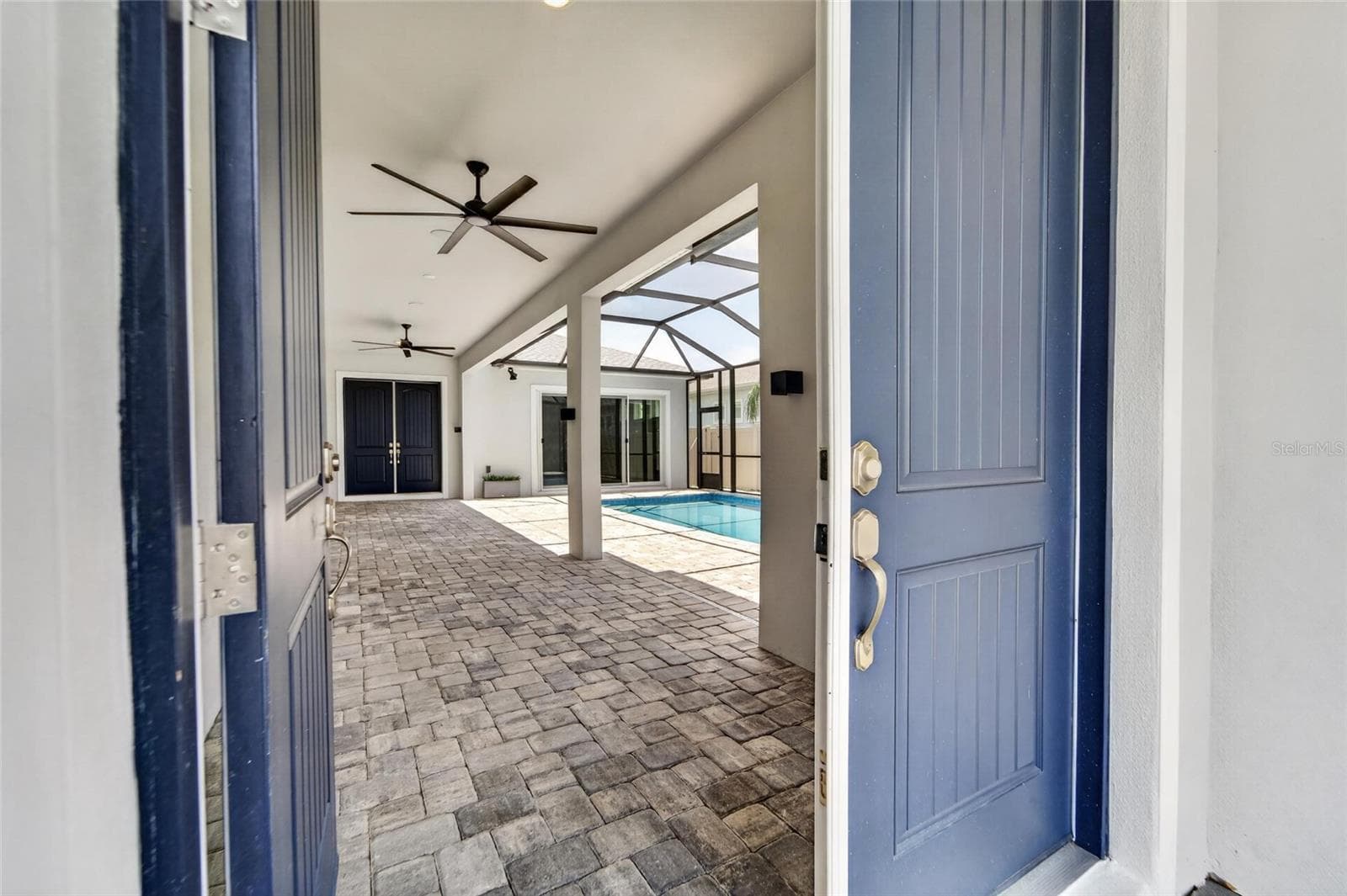 Single Family Residence at 8910 DRUMMER PLANK DR, WESLEY CHAPEL, photo 5 of 100
