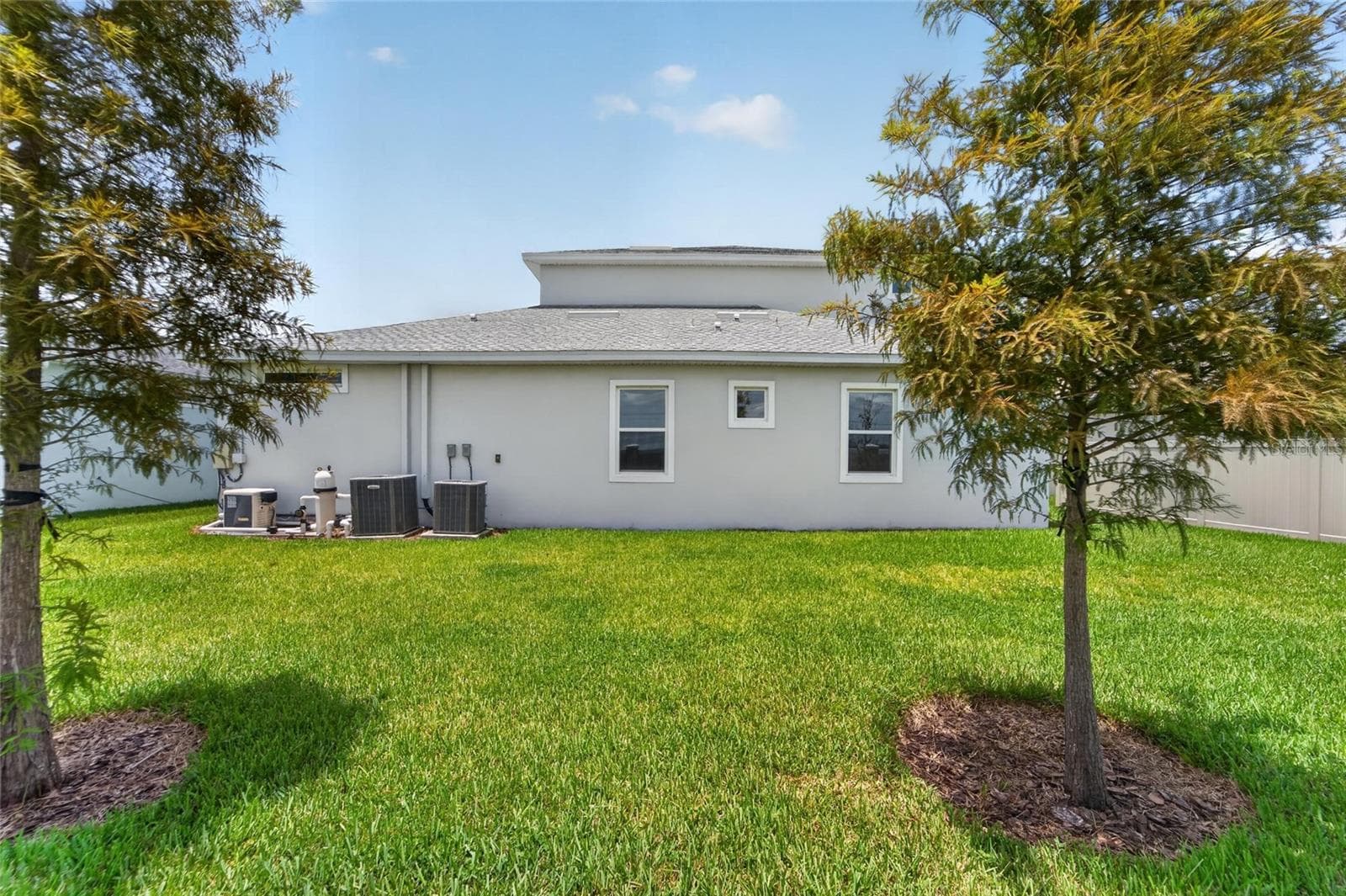 Single Family Residence at 8910 DRUMMER PLANK DR, WESLEY CHAPEL, photo 86 of 100