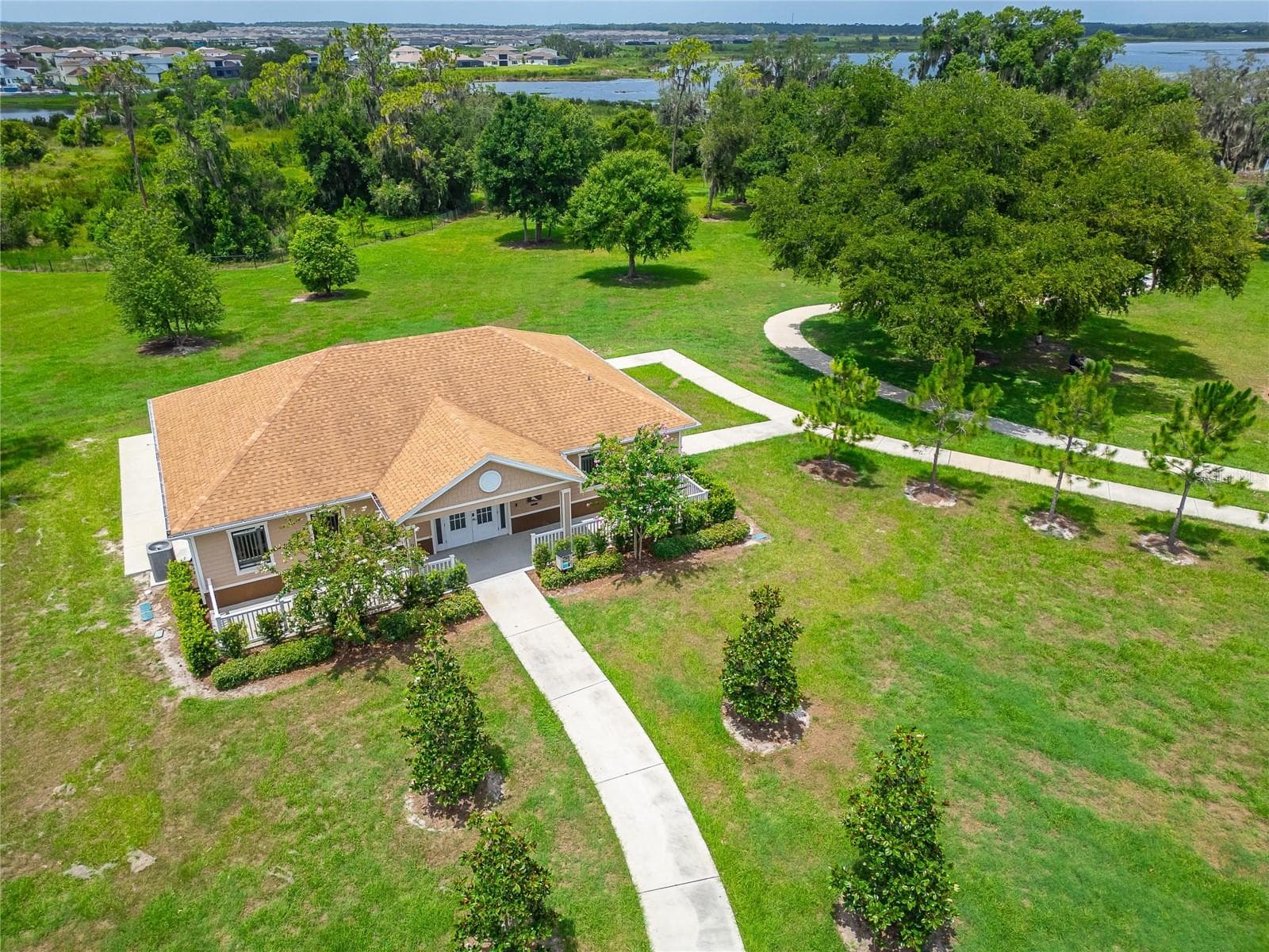 Single Family Residence at 8910 DRUMMER PLANK DR, WESLEY CHAPEL, photo 95 of 100