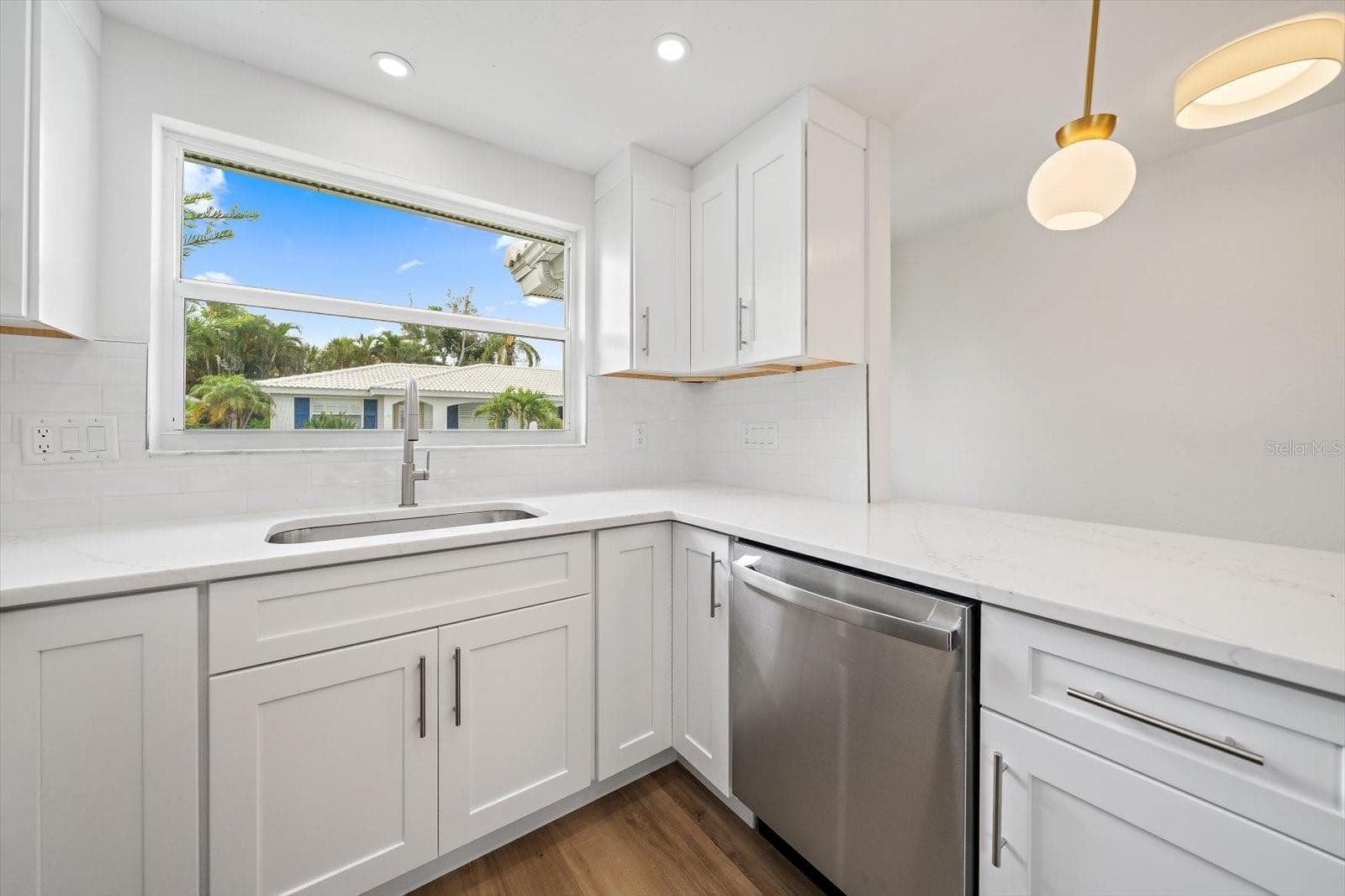 Kitchen - 683 SPANISH DR S #214, LONGBOAT KEY