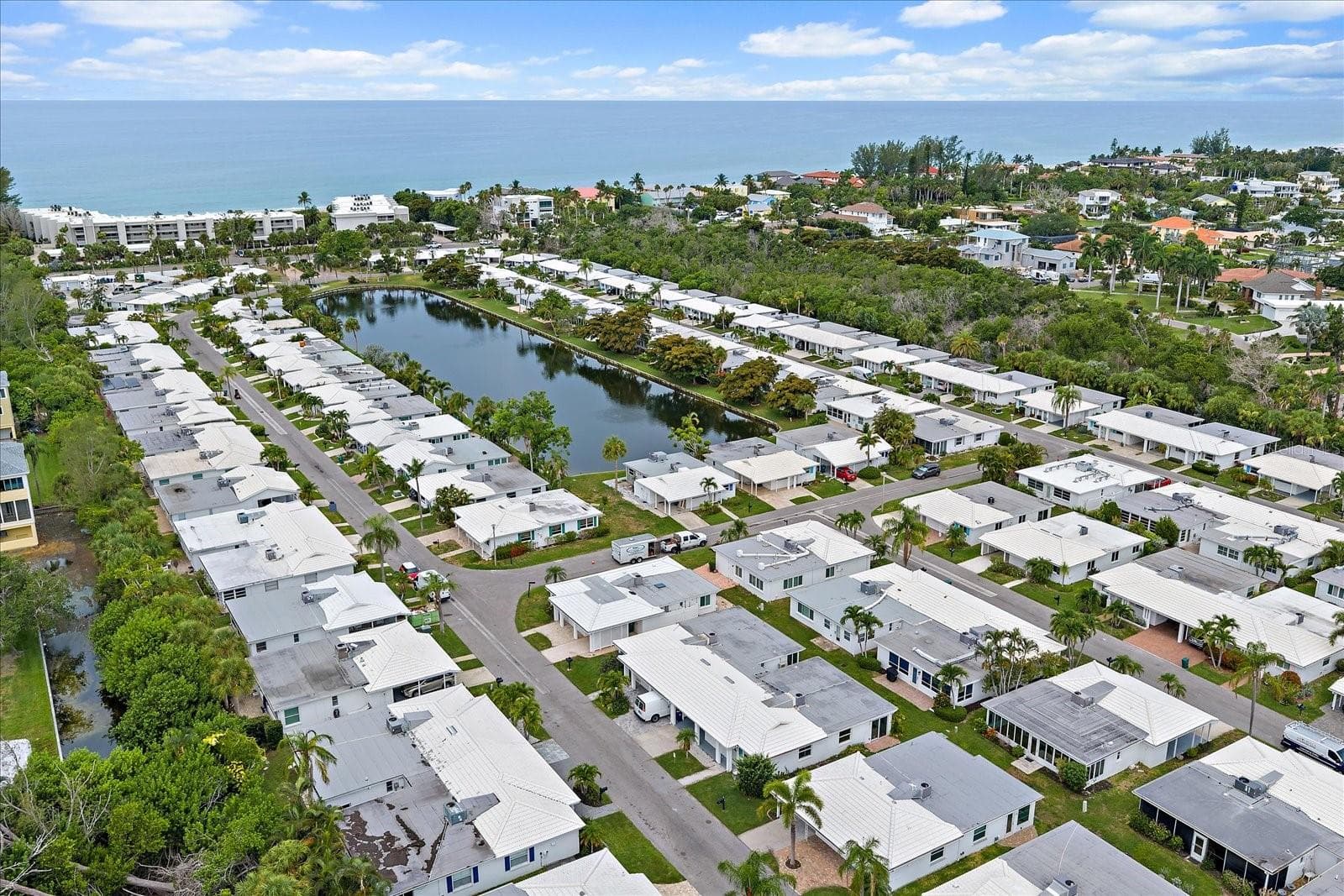 Steps from the Marina and Pool - 683 SPANISH DR S #214, LONGBOAT KEY
