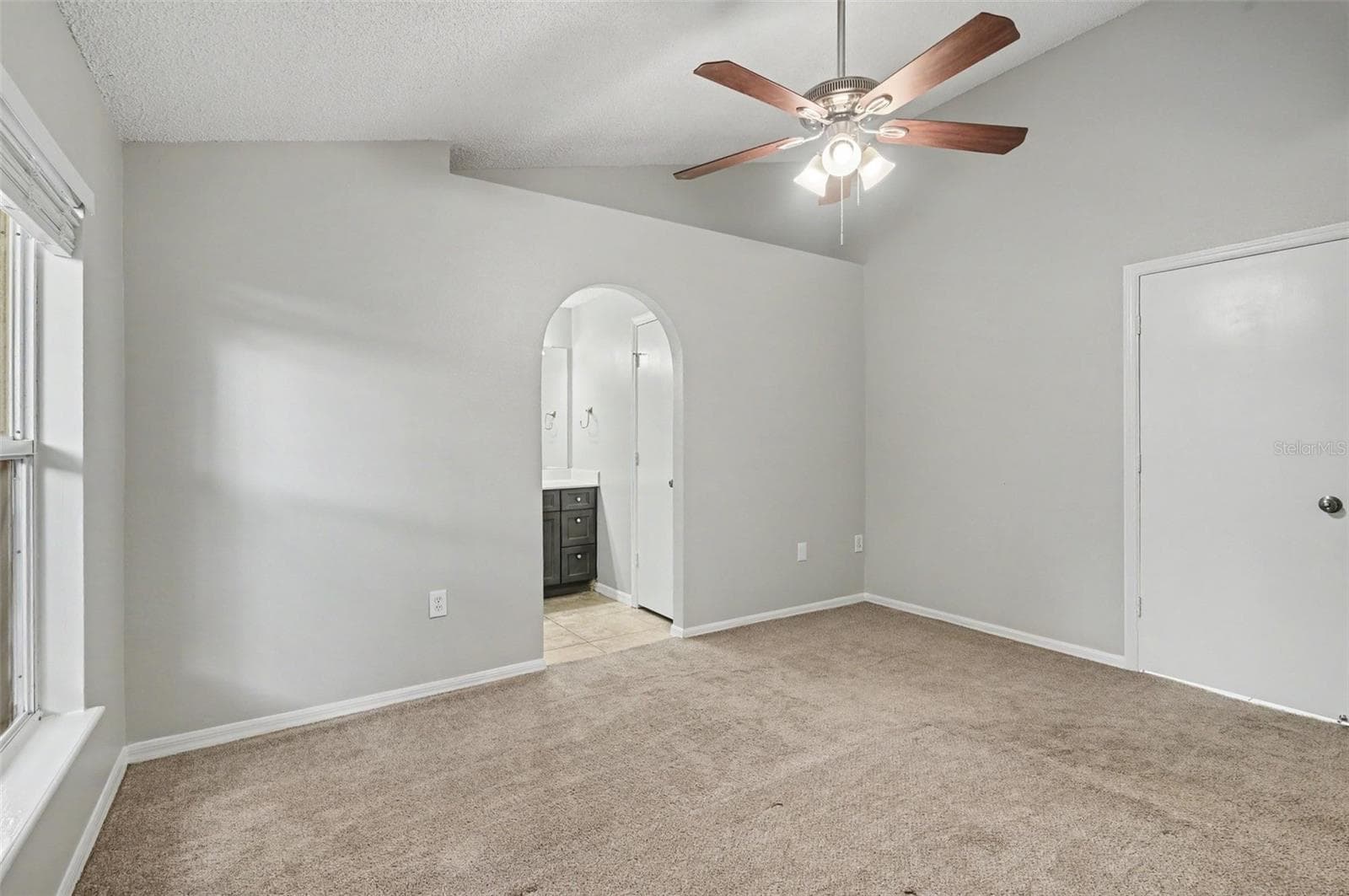 Single Family Residence at 5655 NEW CAMBRIDGE RD, ORLANDO, photo 11 of 19