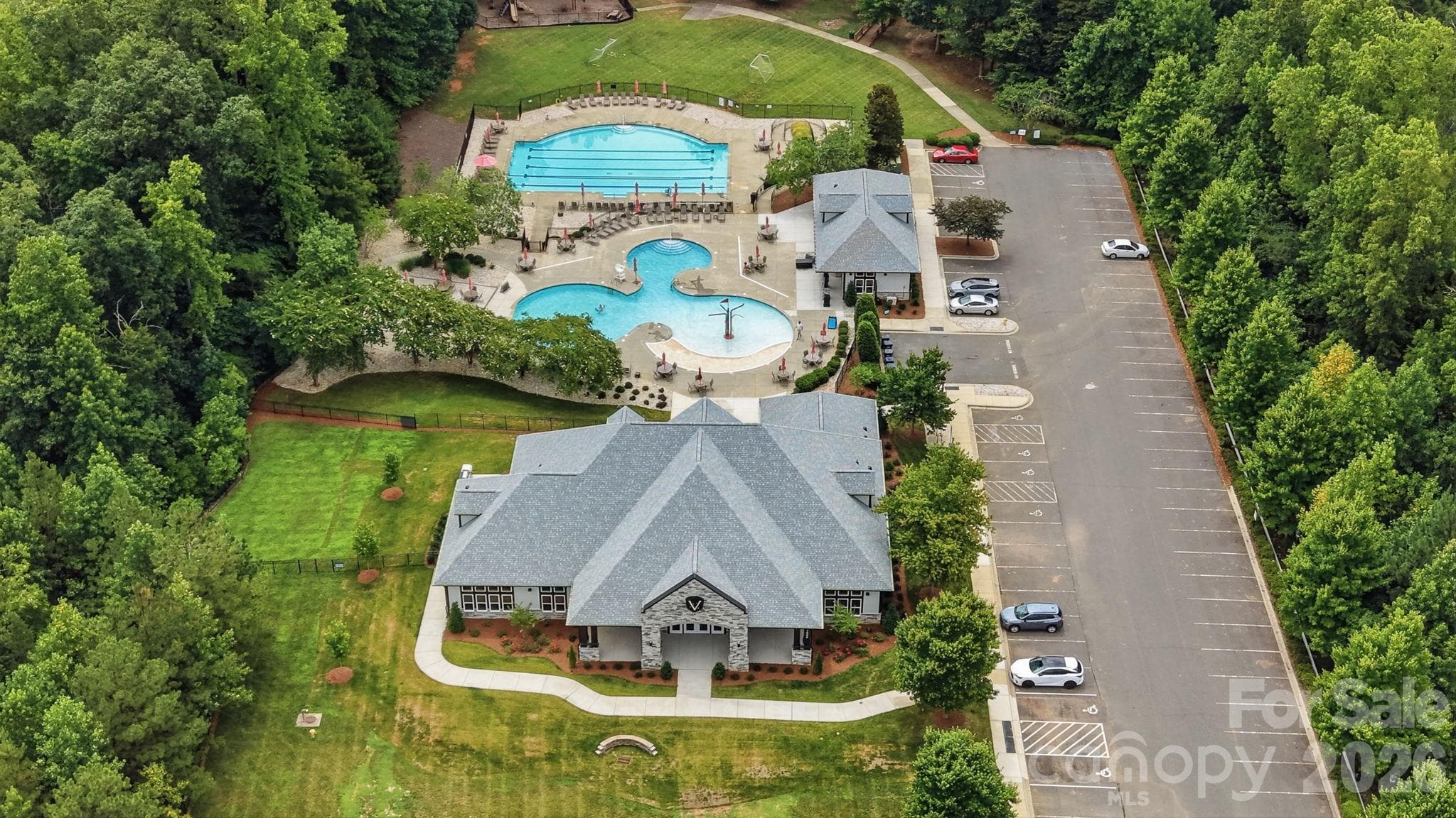 community clubhouse - 6220 Barcelona Way, Charlotte