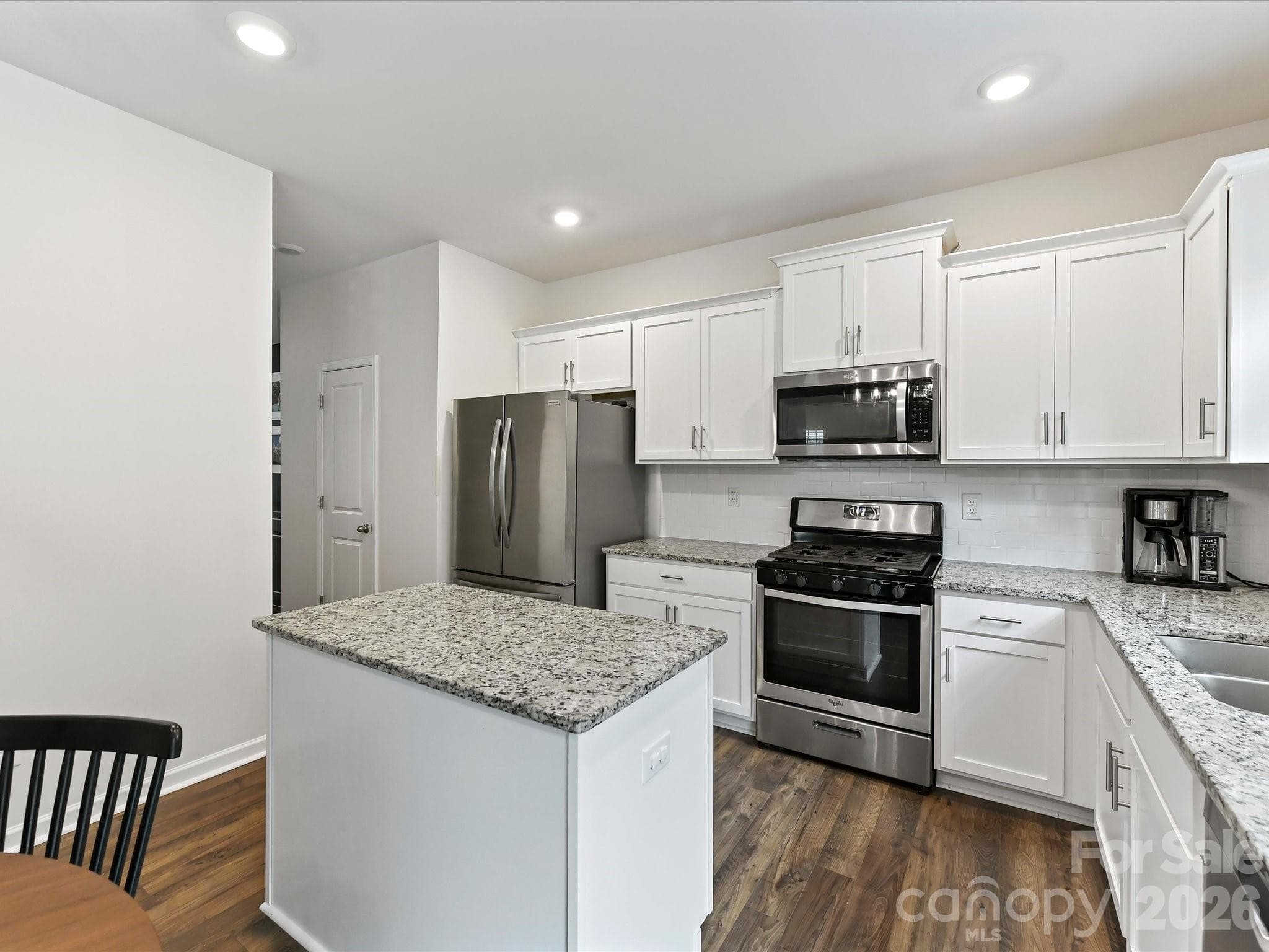 Single Family Residence at 724 Larmore Avenue, Charlotte, photo 11 of 47