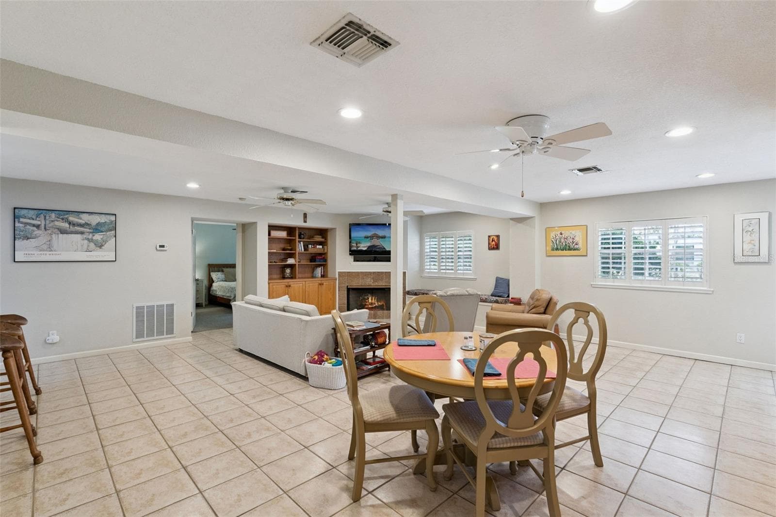 Single Family Residence at 1008 E RIDGEWOOD ST, ORLANDO, photo 32 of 63