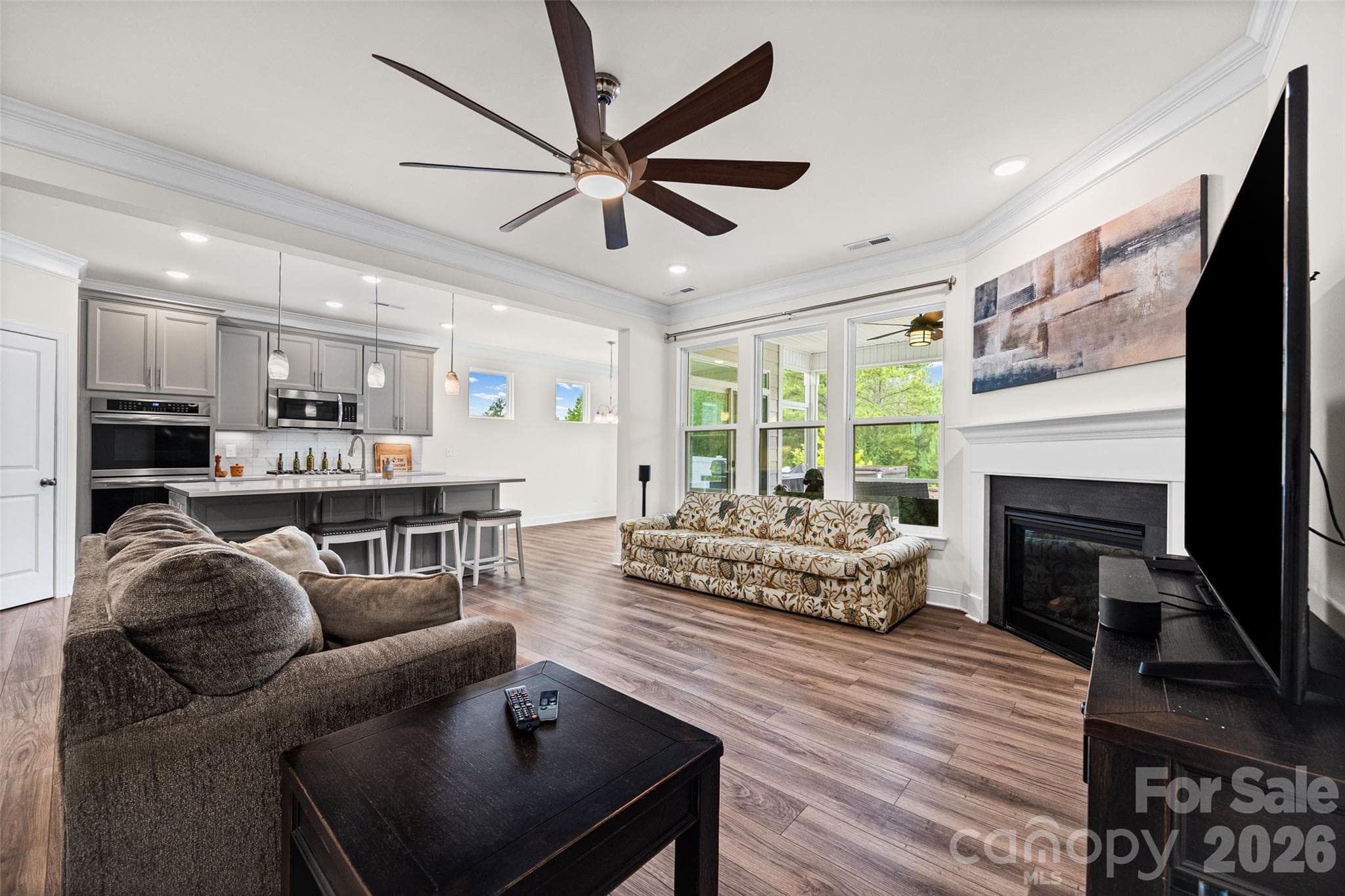 Single Family Residence at 4048 Clapton Drive, Lancaster, photo 9 of 47
